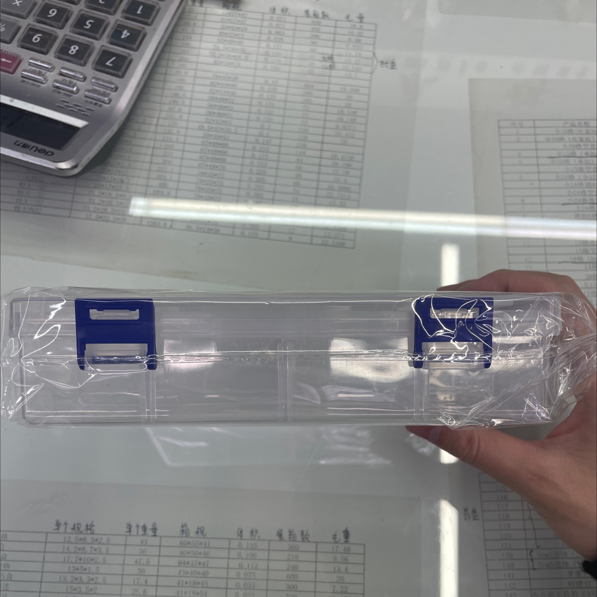 The P.S figurine display stand card storage integrated espresso machine is compact and portable Application Scenario