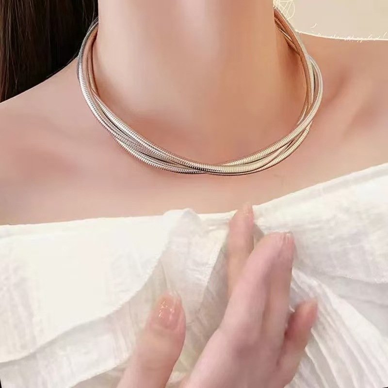 清爽多股编织链搭配毛衣链 项圈链吊坠 优雅时尚首饰套装产品图