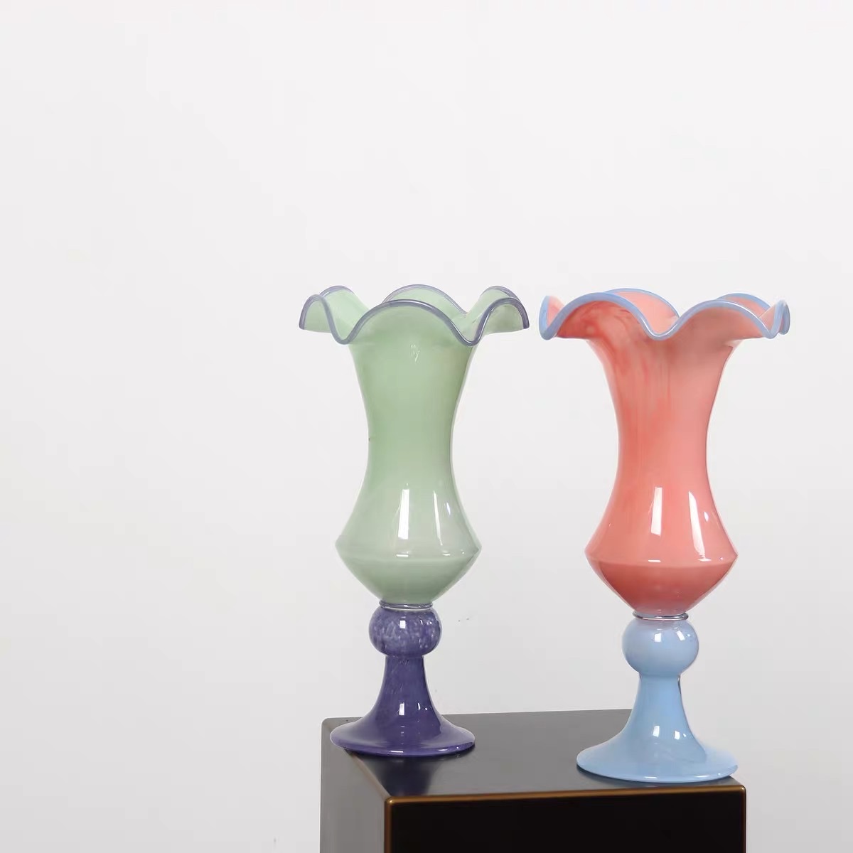 装饰花瓶实物图