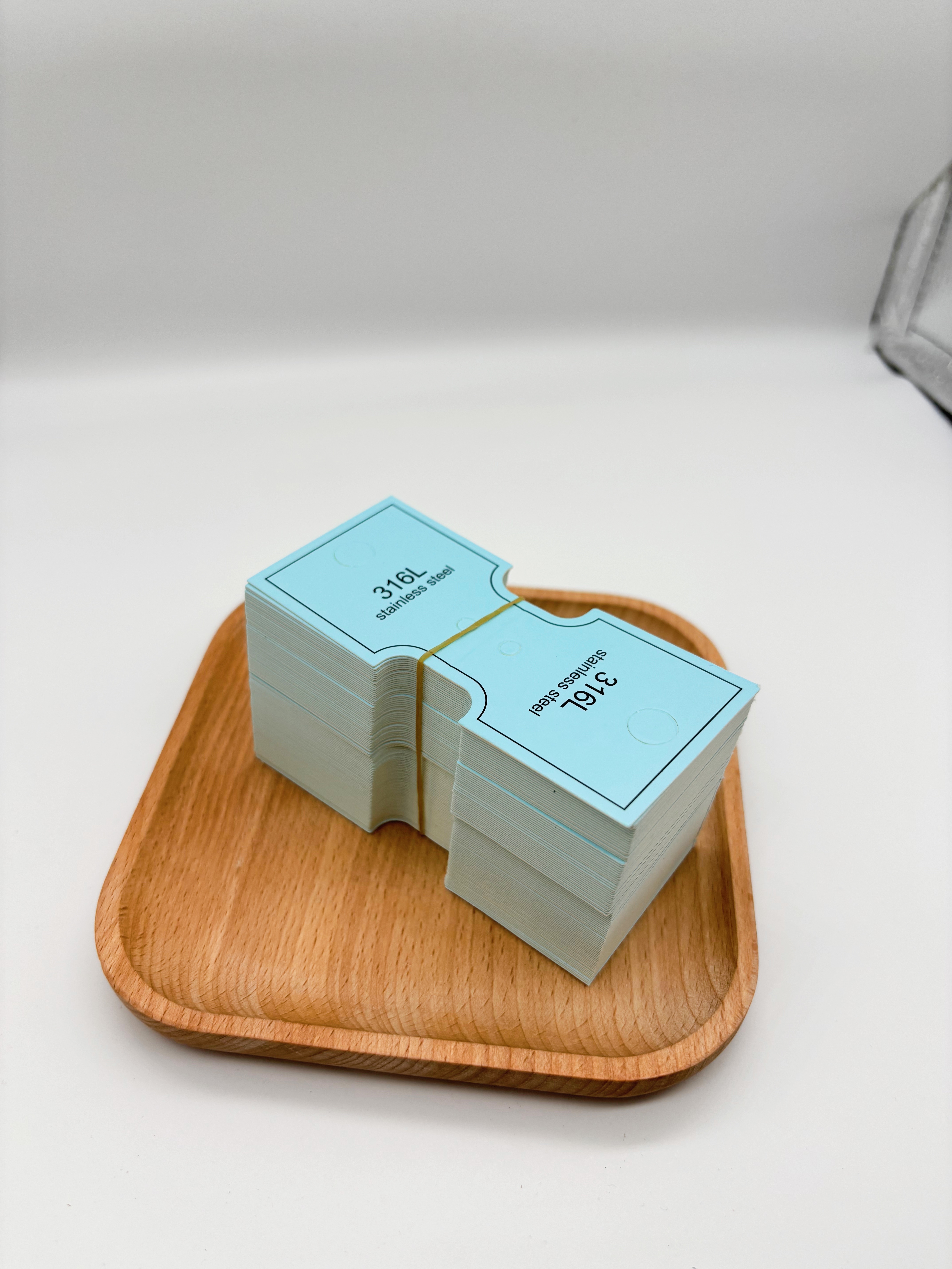 4*10蓝色对折卡纸饰品配件包装卡片