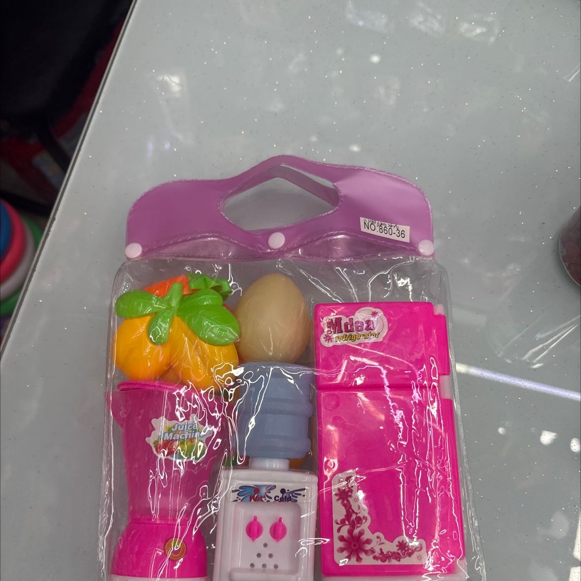 厨房用剂里面有铲，有那个炒菜的铲子，叉子，锅盖有。那个集成灶、水龙头，各种各样的配件，厨房玩具，厨房玩具厨具详情图4