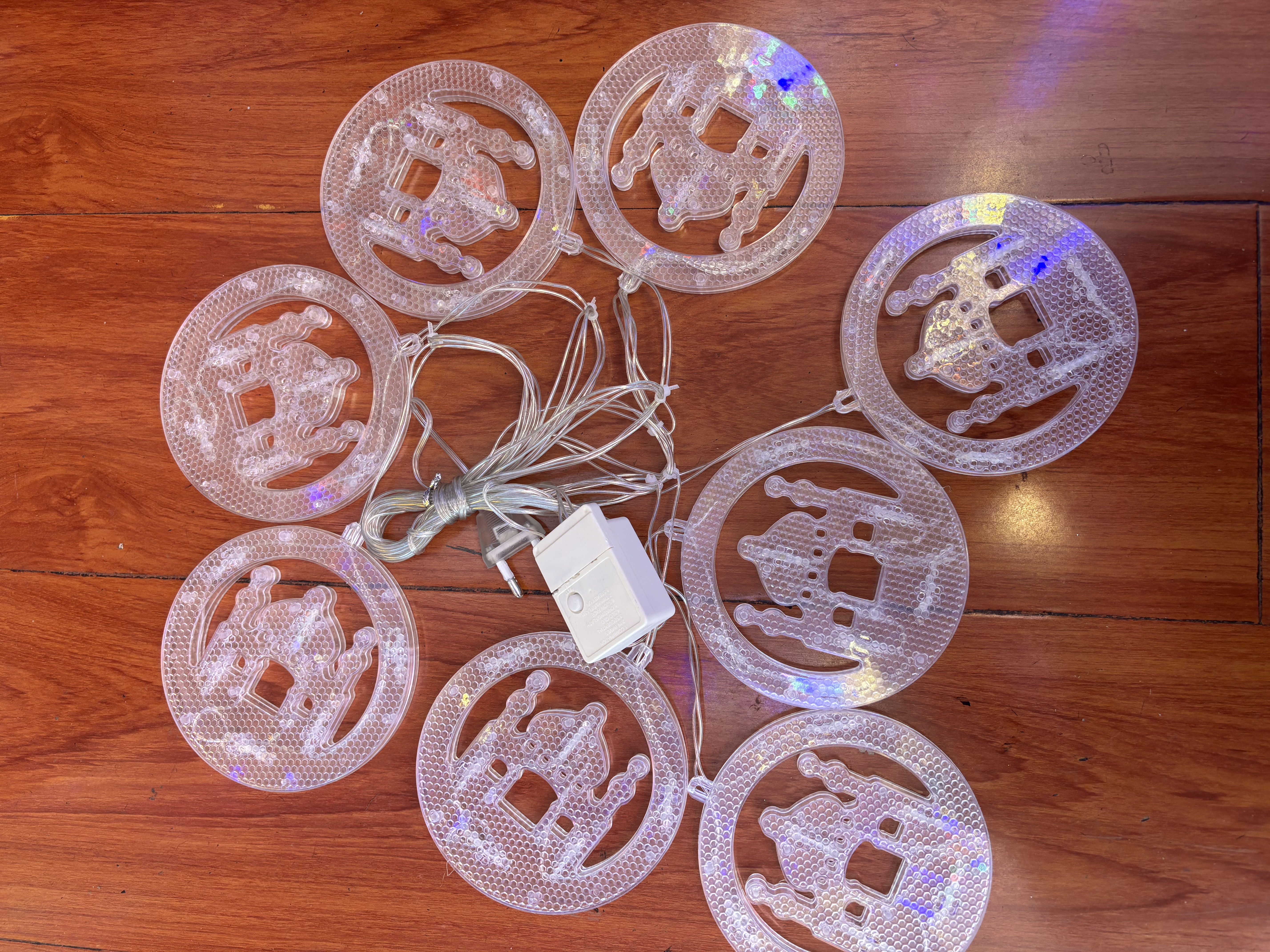 阿文钟原创帆布画 竹圈扇框装饰画 莲花灯主题设计 红绳子珠子点缀 艺术装饰品家居挂画详情图4