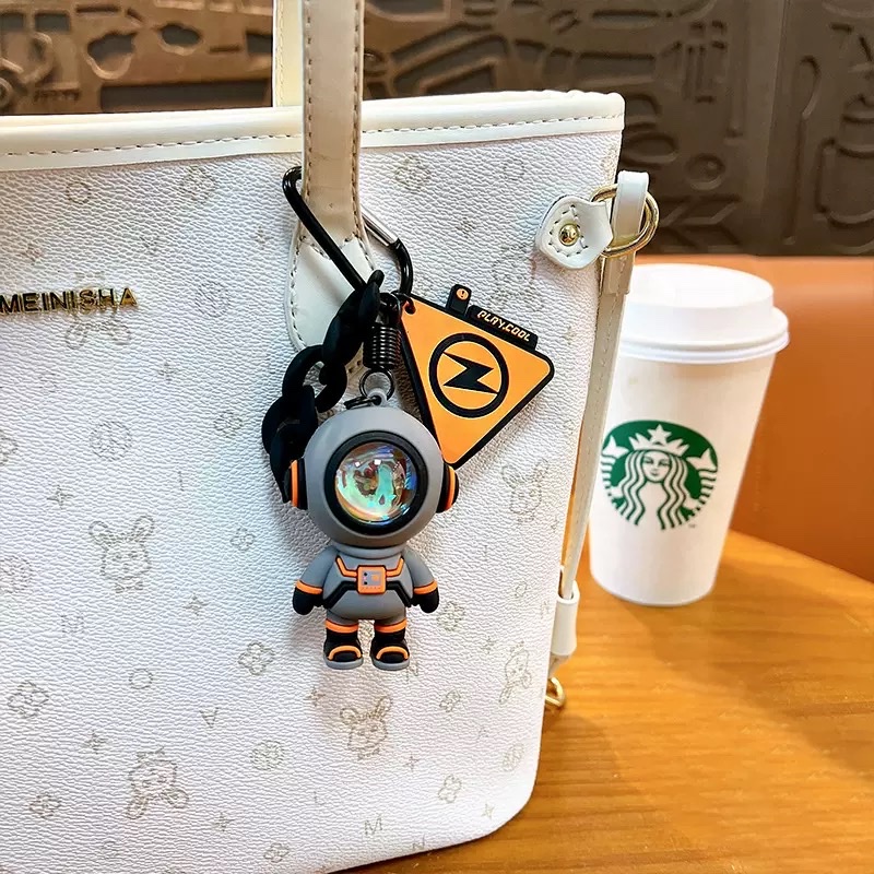 Creative and cool series ambient lights, astronaut keychains, cute schoolbag pendants, car key chains, gift pendants details Picture