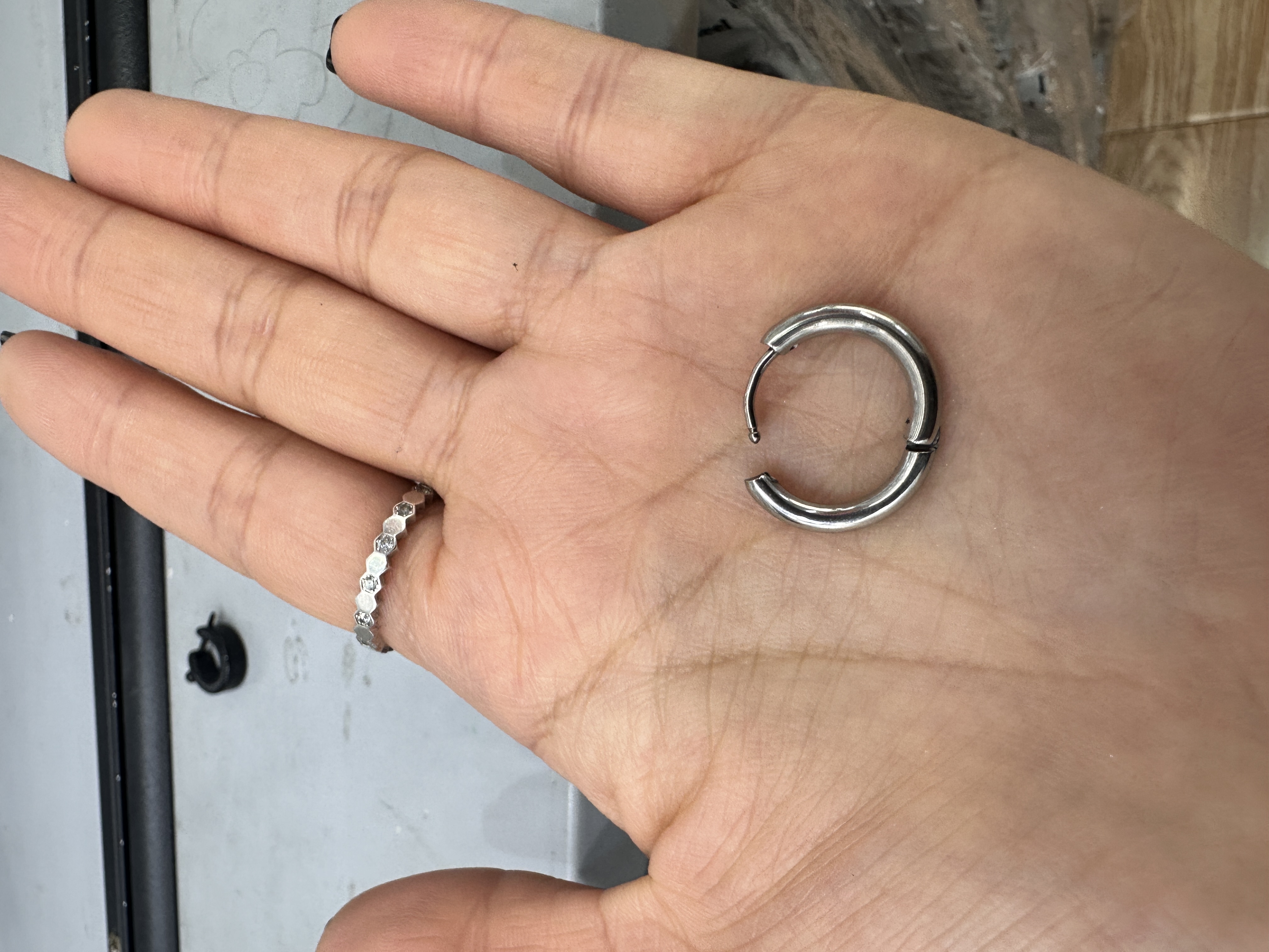 钛钢耳钉不锈钢耳饰 简约时尚耳钉 高质量耐磨饰品 个性耳饰潮流配饰钛钢耳钉饰品细节图