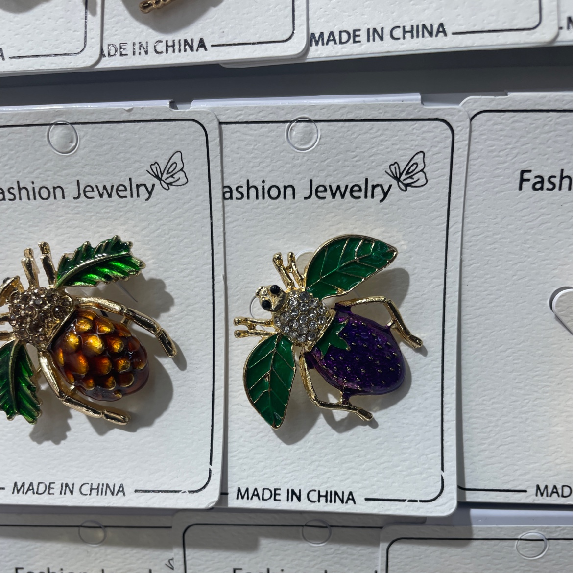 特色男士胸花 高档鞋饰品 配套假发 时尚婚礼礼品装饰 品质保证好 精美礼品胸花推荐批量批发售卖