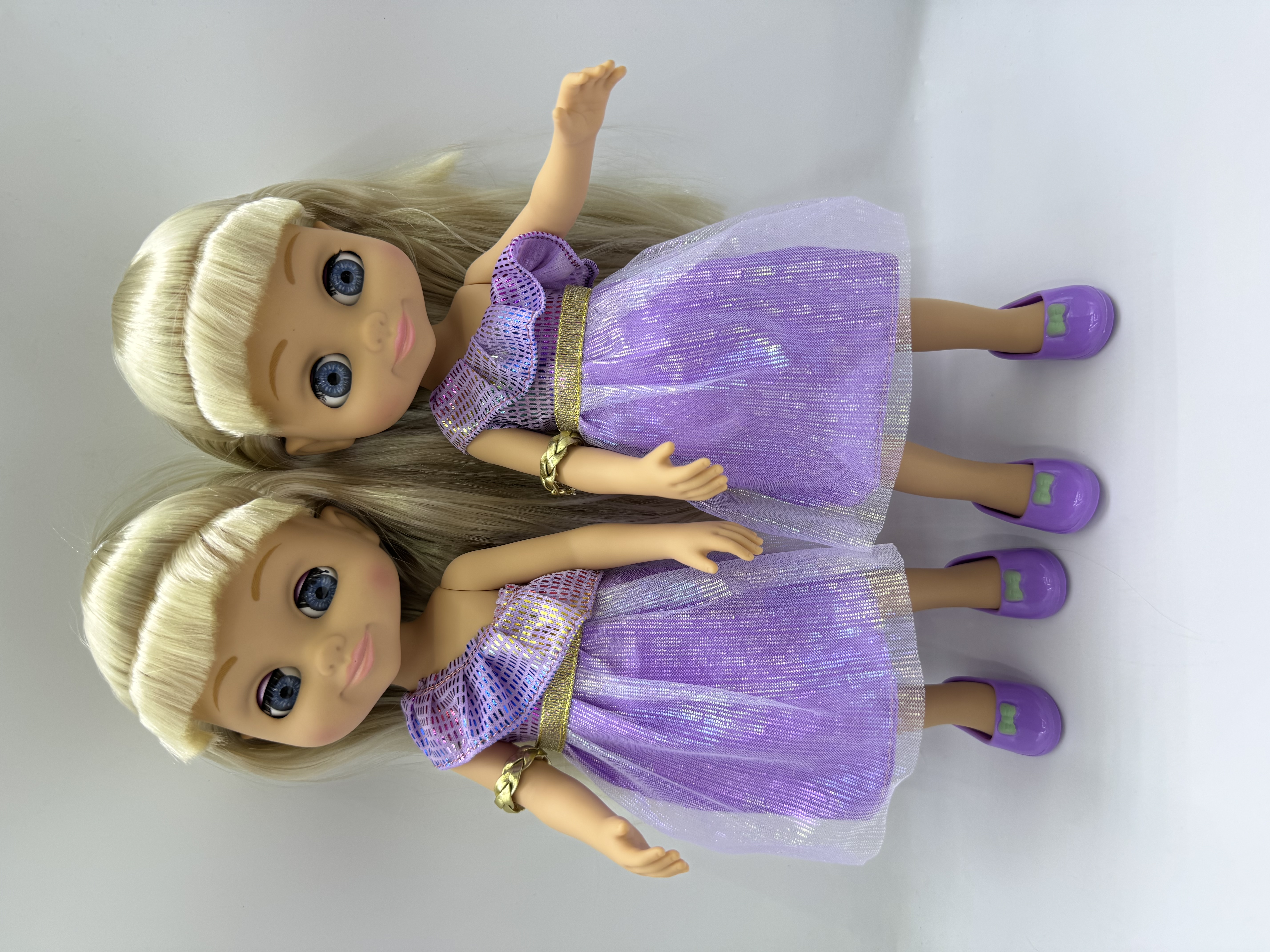 拉布布品牌潮玩芭比娃娃 奥特曼主题款 玩具礼物 拉布布娃娃系列 童年的记忆潮玩芭比娃娃细节图