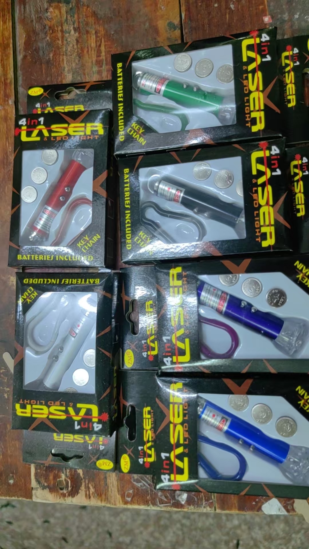 激光灯。激光灯