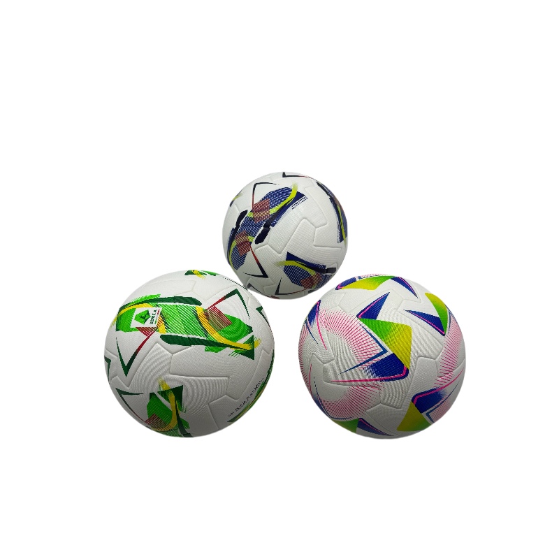 厂家直批现货5号训练足球俱乐部球队P UPVC22cm球详情图5