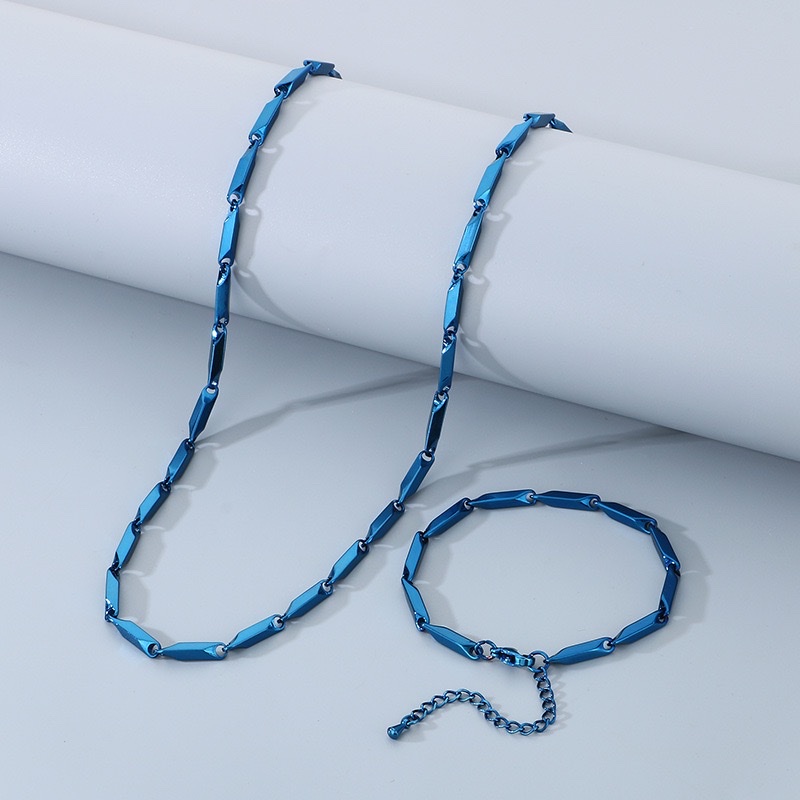 Hip-hop personality diamond-shaped bamboo link chain necklace, simple and elegant, stainless steel dazzling quenched bracelet men's set detail image 7