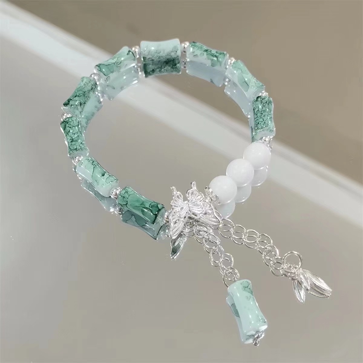 The same style of cross-border bamboo ink butterfly new Chinese-style bracelet on Xiaohongshu is a versatile best friend style for students, couples and best friends who have just landed Application Scenario