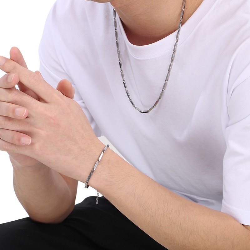 Hip-hop personality diamond-shaped bamboo link chain necklace, simple and elegant, stainless steel dazzling quenched bracelet men's set detail image 2