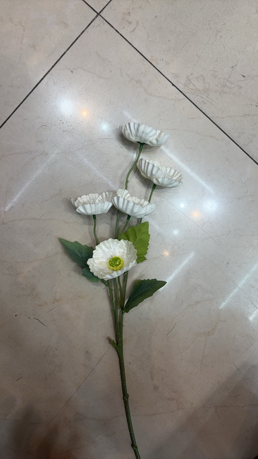 玉兰花藤假花仿真花装饰 美观逼真居家装饰花艺 祭祀用仿真花环保耐用仿真花