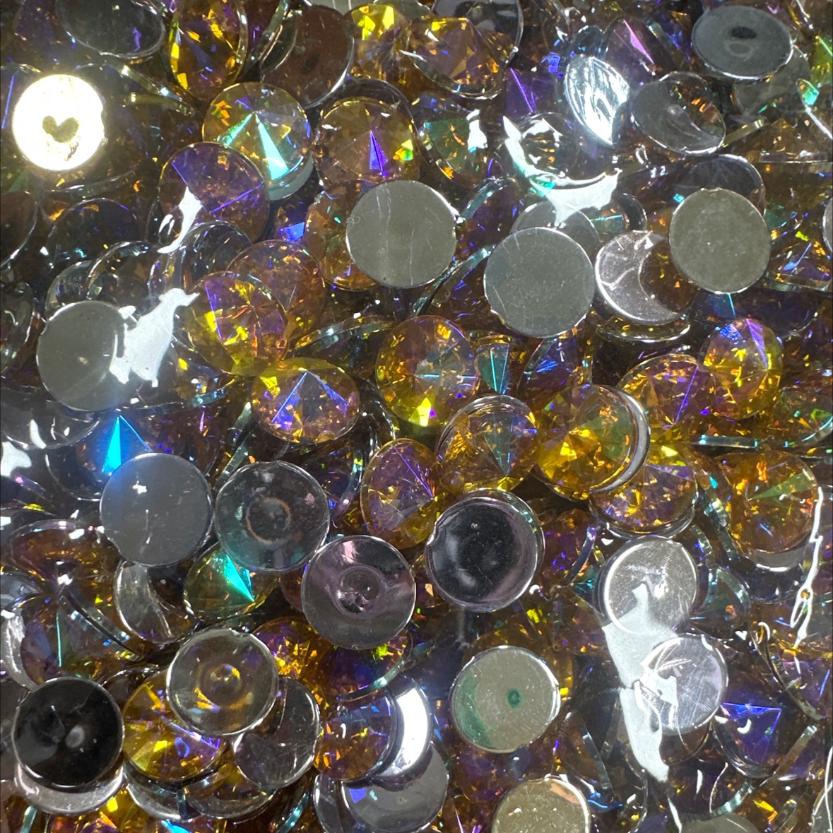 Factory direct sales of acrylic diamond hair accessories imitating Taiwan, exquisitely handcrafted, flat-bottomed satellite surface, ab color options, stylish and fashionable face stickers, nail art and hair accessories details Picture