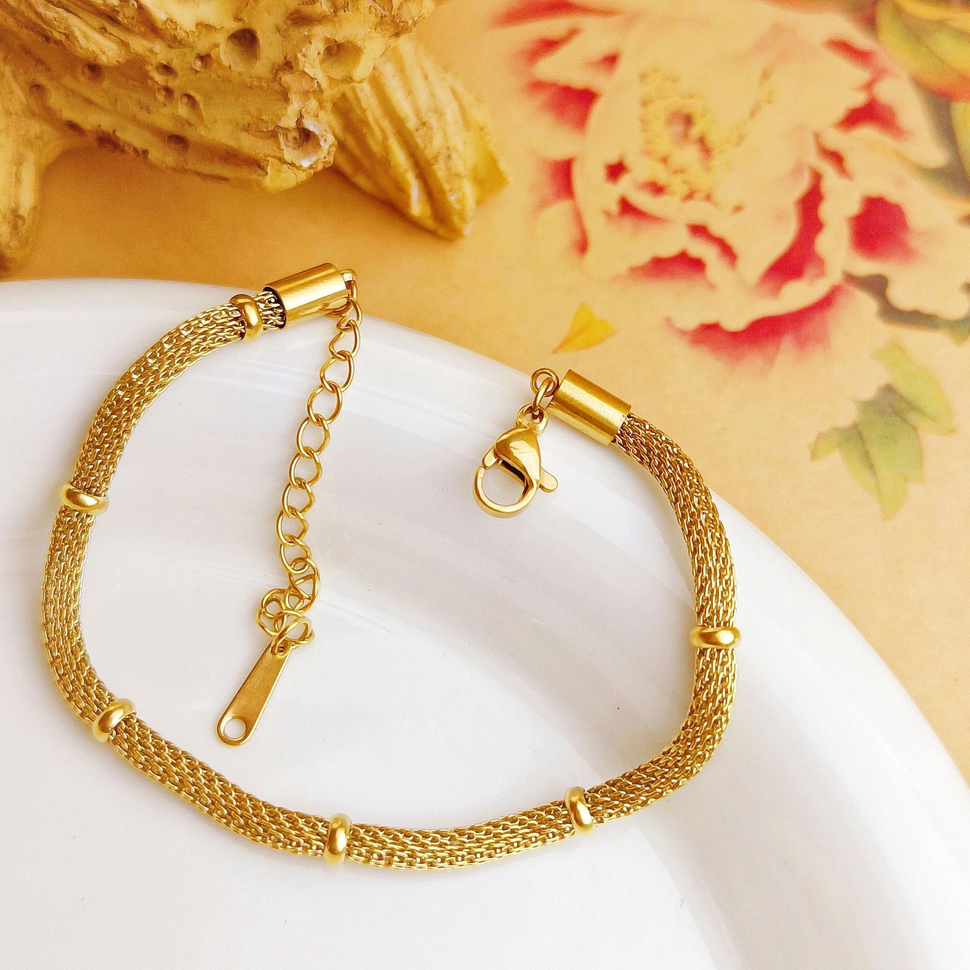 European and American fashion, niche and simple necklace, titanium steel bracelet, metal mesh round light luxury chain, retro accessory set, stainless steel accessory for women detail image 7