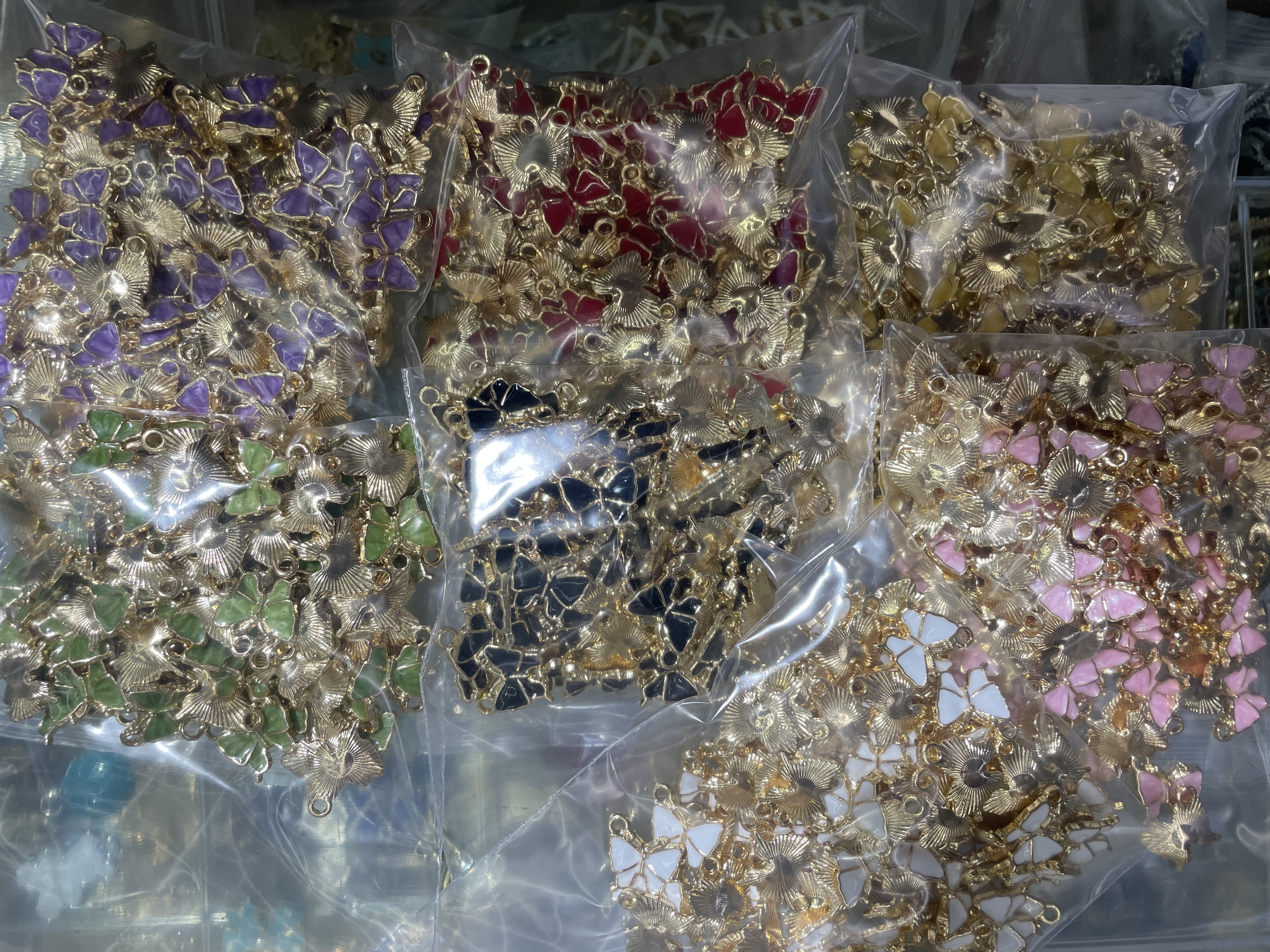 天然珍珠耳钉配件 水滴树脂钻饰品 精致耳堵 轻奢耳饰女士款饰品耳钉配件白底实物图