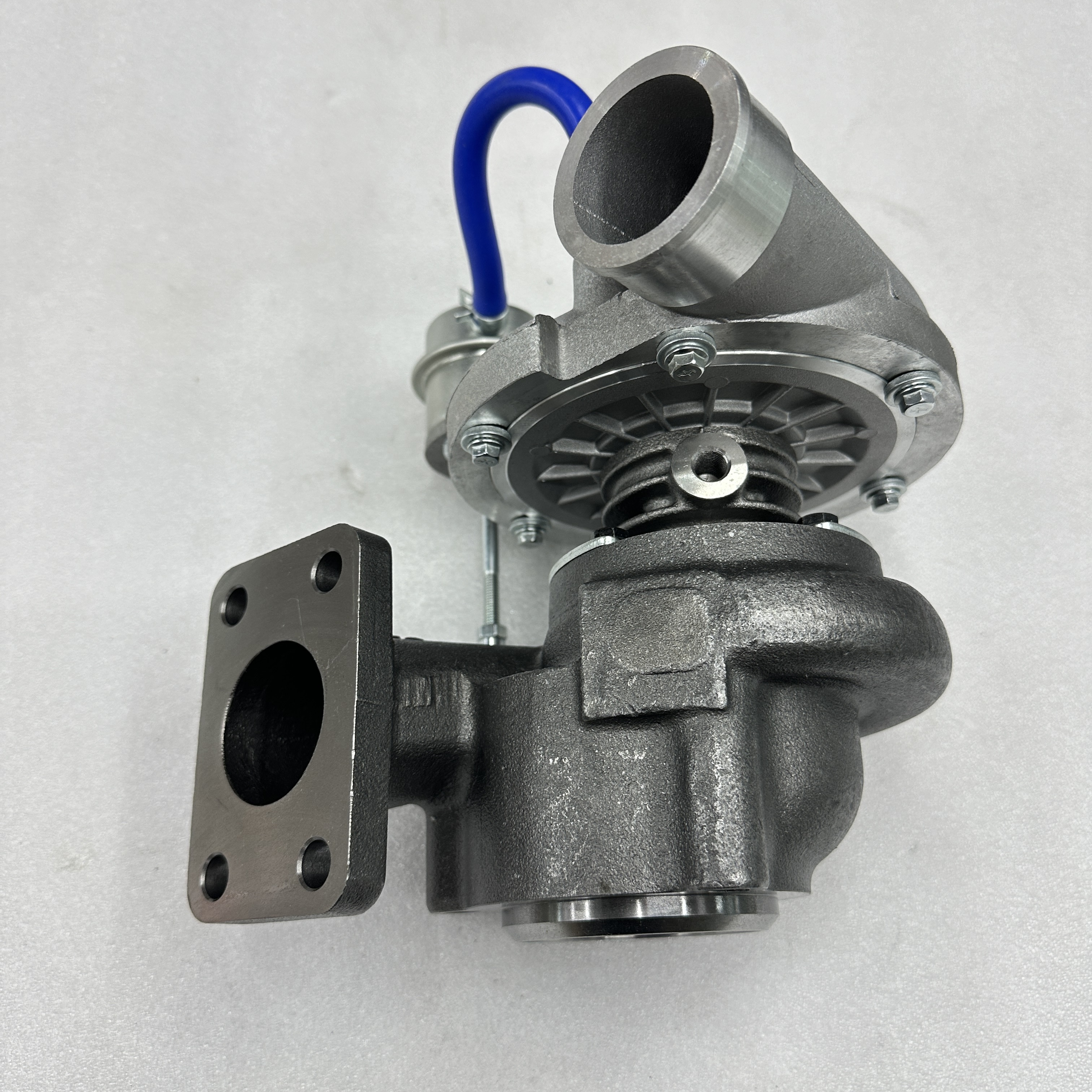 Engineering vehicle parts are suitable for JCB JCB 425 excavator turbocharger 02/203160 Engineering vehicle parts are suitable for JCB JCB 425 excavator turbocharger 02/203160