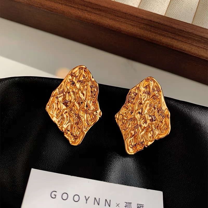 大气高级感复古褶皱金属耳环女欧美小众设计师不规则夸张个性耳饰耳钉耳饰品详情图3