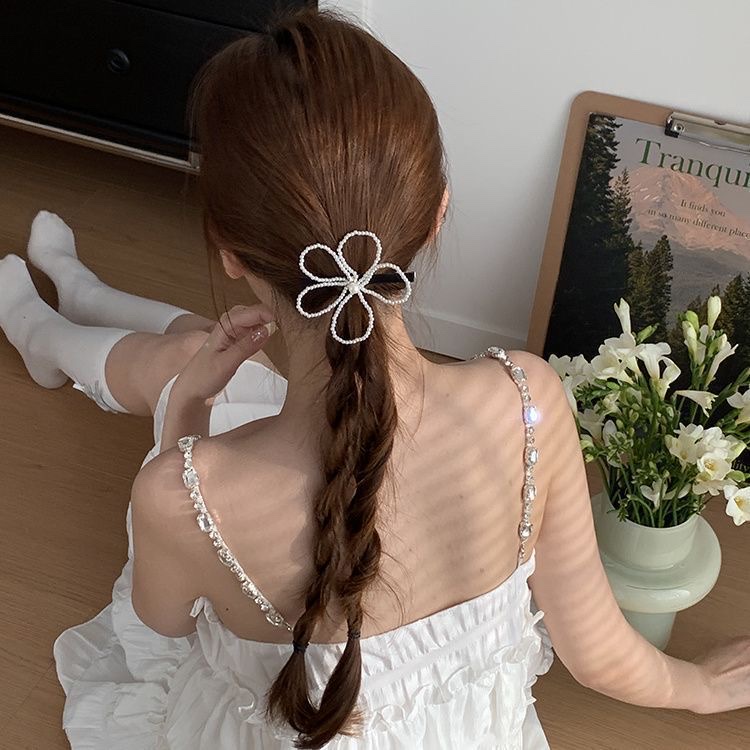 Pearl large flower black and white accessories, women's bangs clip, back head top clip, headwear and hair accessory, girl's side clip Specification image