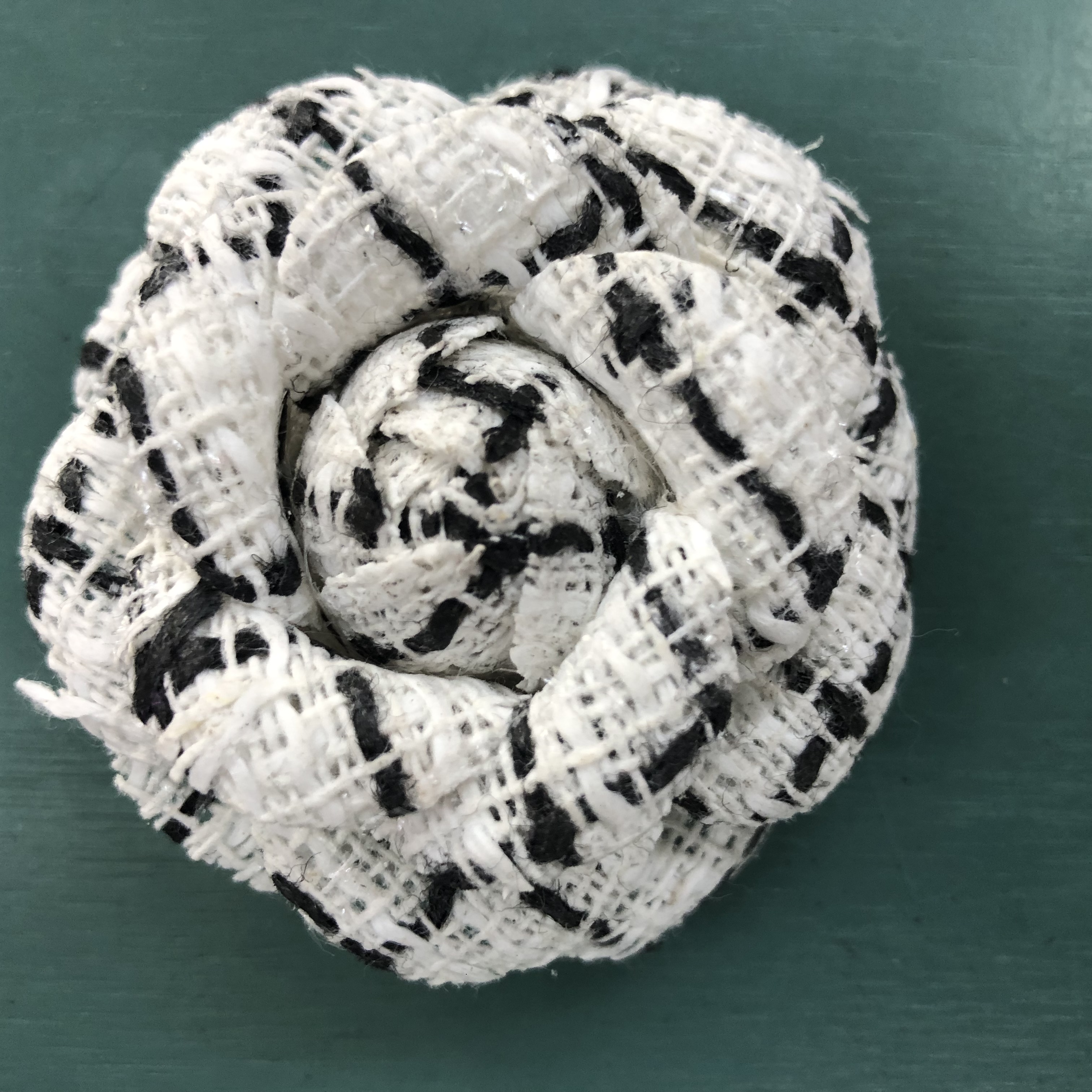 丫丫新款布艺小香风玫瑰花山茶花发饰胸花鞋花白底实物图