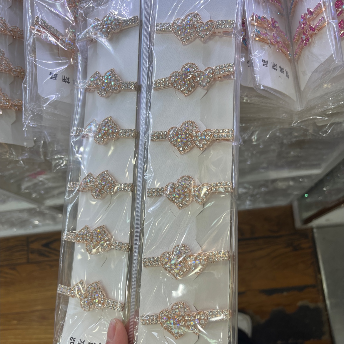 新品上市！复古风红头绳，女孩专属头饰，优质发带，让你美丽出众！细节图