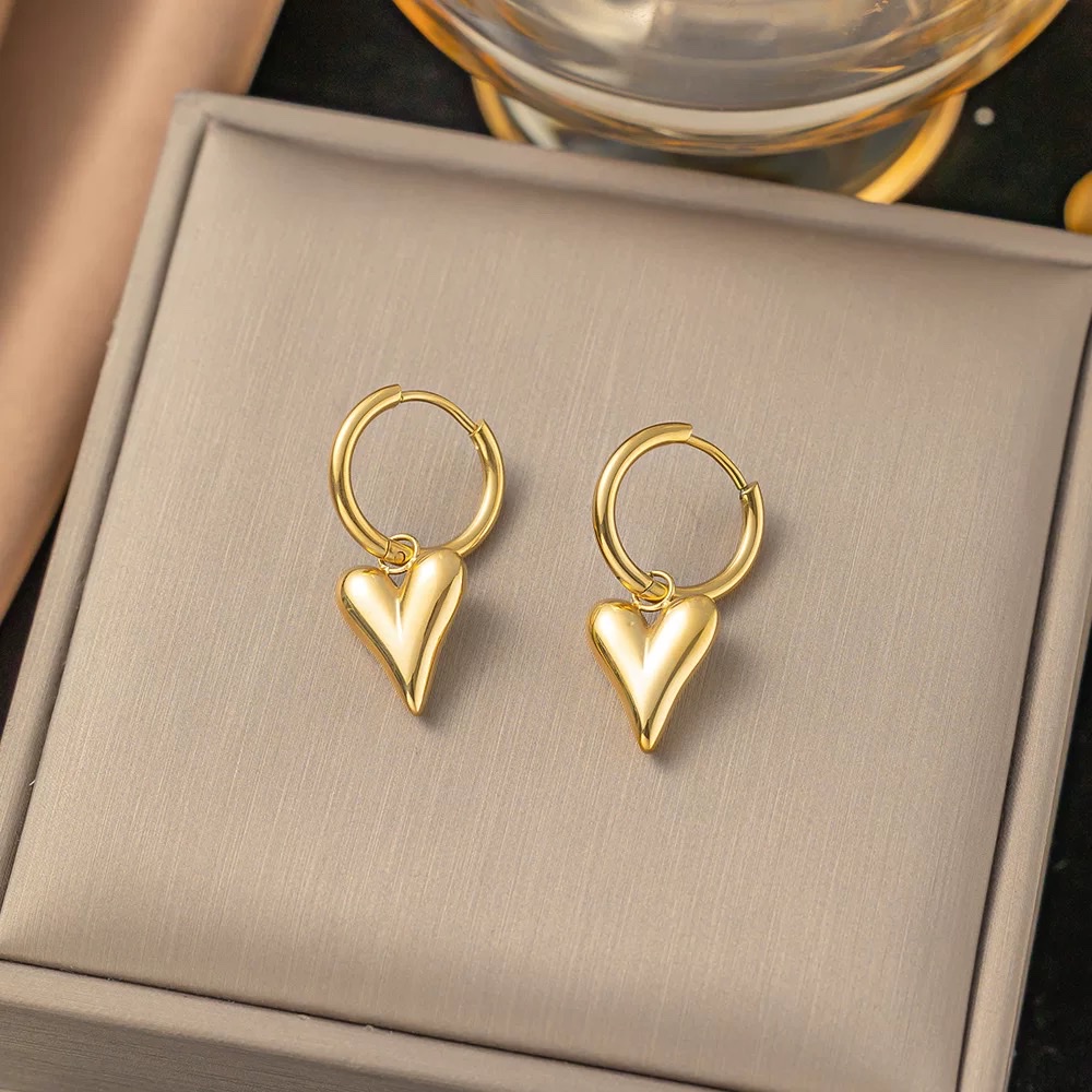 Korean-style fashionable, individual and versatile titanium steel heart-shaped four-leaf clover flower leaf ear loops and earrings for women Specification image