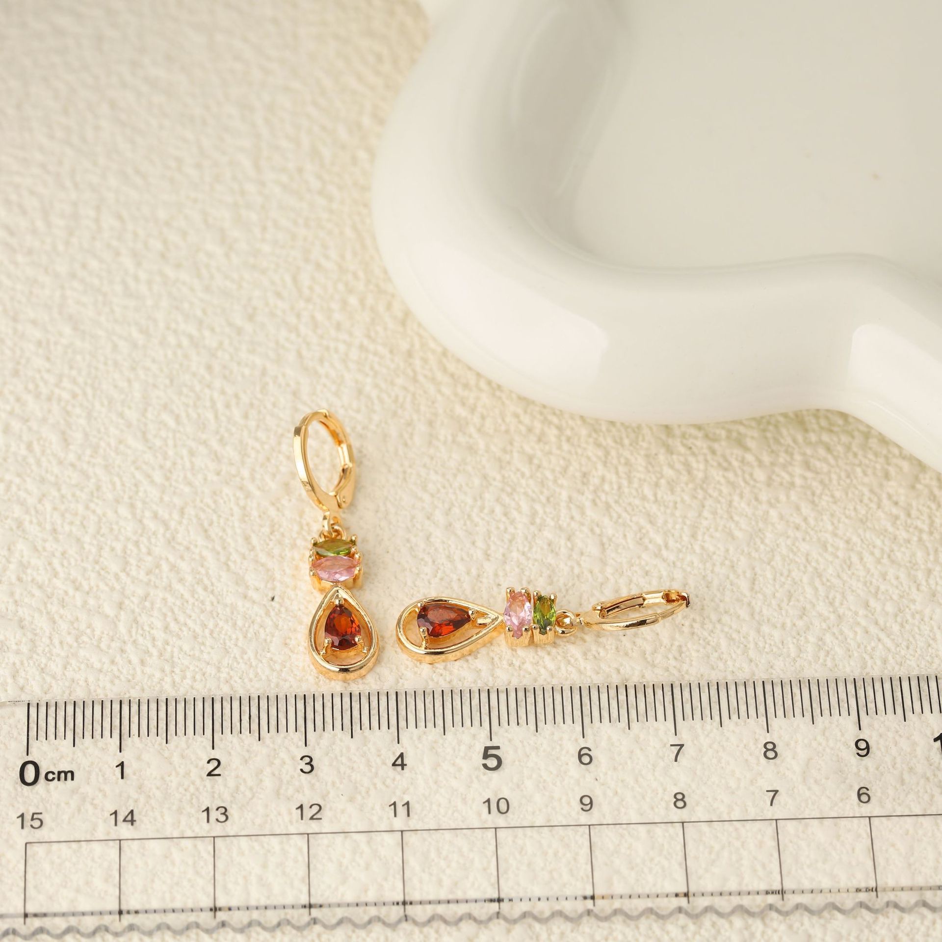 跨境新品镂空水滴锆石耳环墨西哥时尚水滴彩钻椭圆形宝石耳环耳坠饰品耳饰耳环高级感时尚首饰详情图3