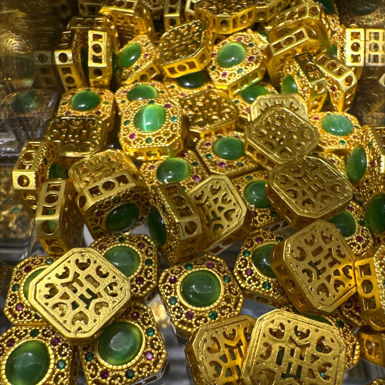 装饰配件实物图