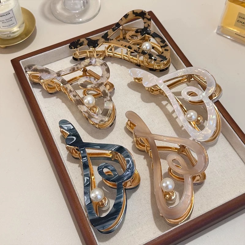 2025新款合金鲨鱼夹头饰发量多发卡女高级感发夹爱心大号盘发抓夹