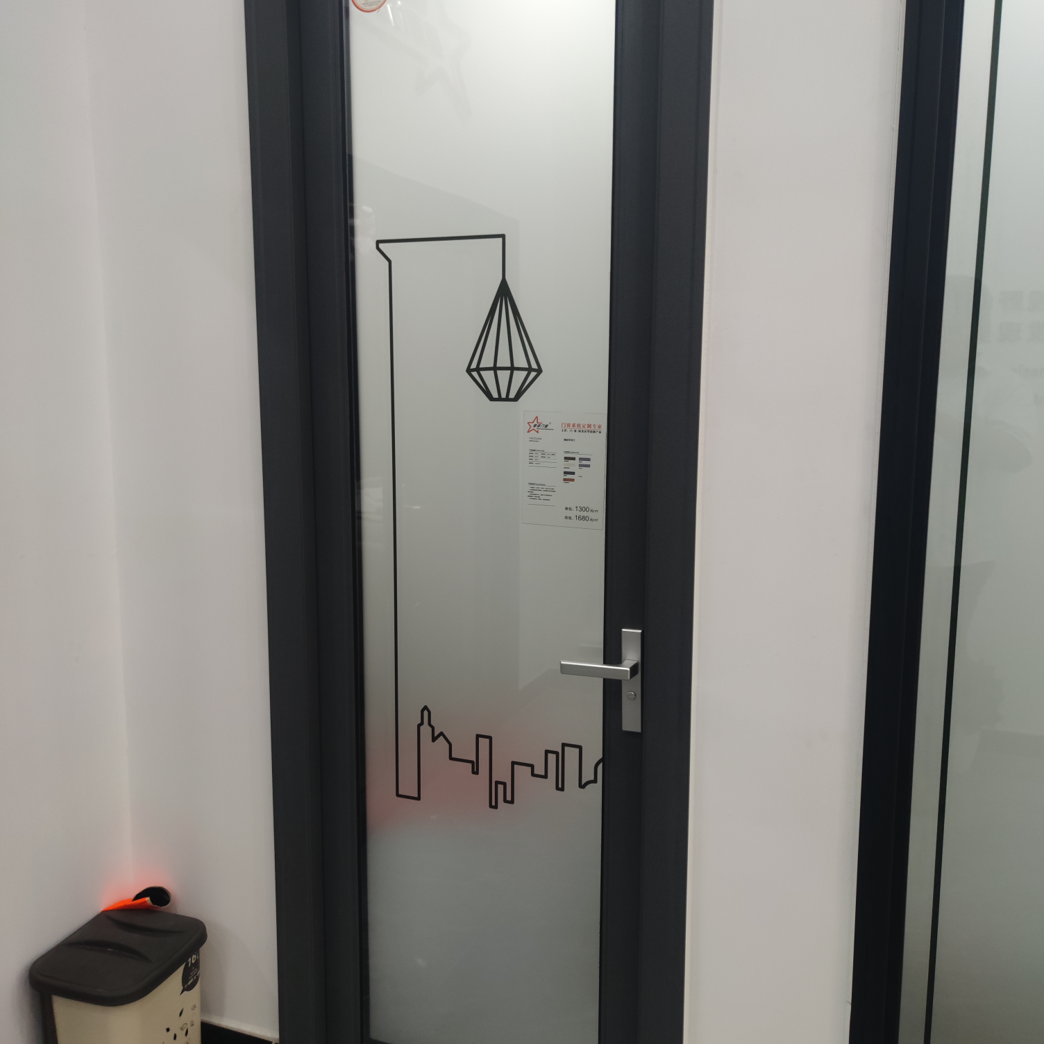 星派推拉门 按平方计算价格星派门窗