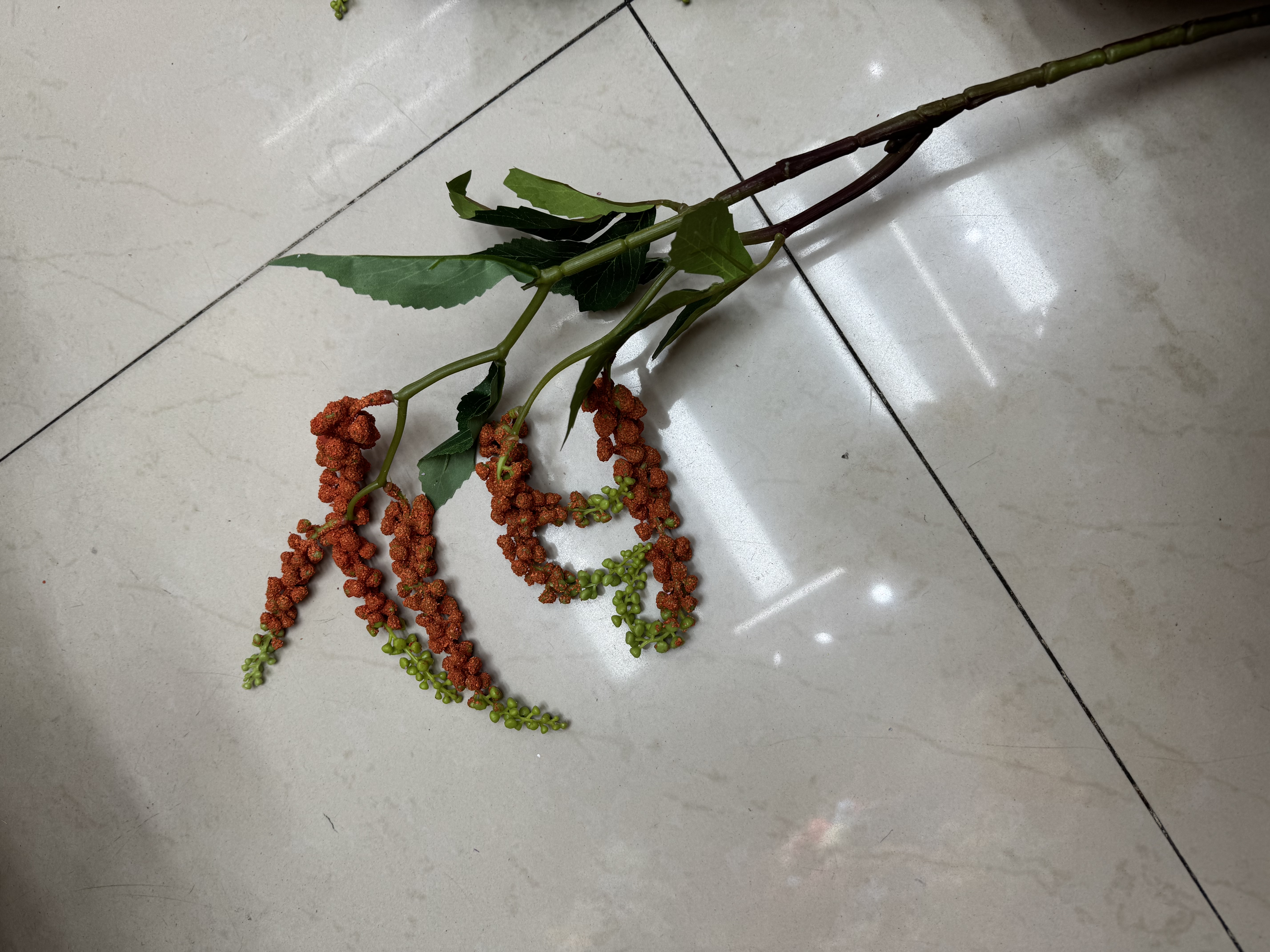 玉兰花藤居家装饰假花仿真花 祭祀用品高仿真度假花 环保耐久无异味仿真花垂钓仿真花详情图3