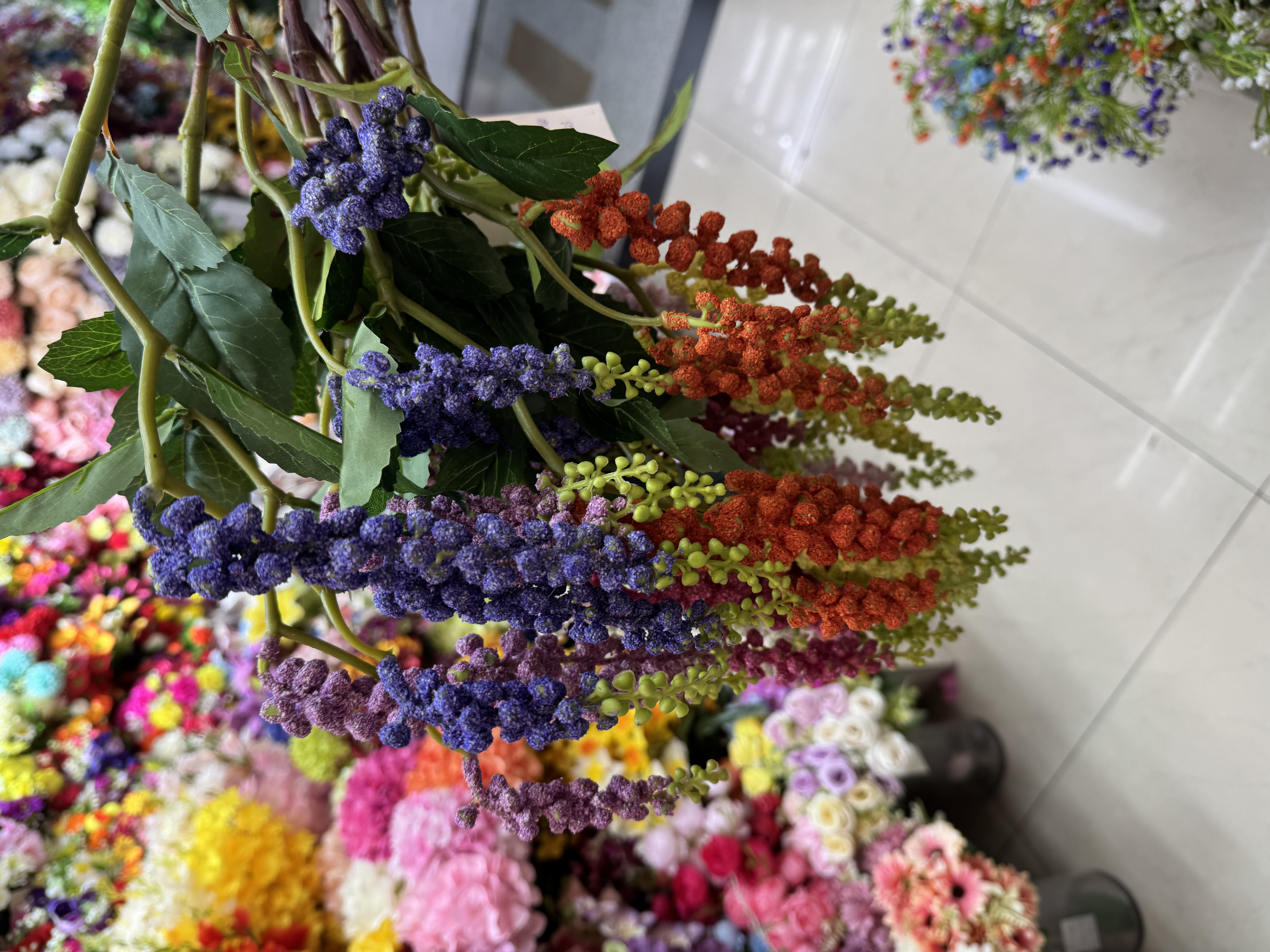 玉兰花藤居家装饰假花仿真花 祭祀用品高仿真度假花 环保耐久无异味仿真花垂钓仿真花细节图