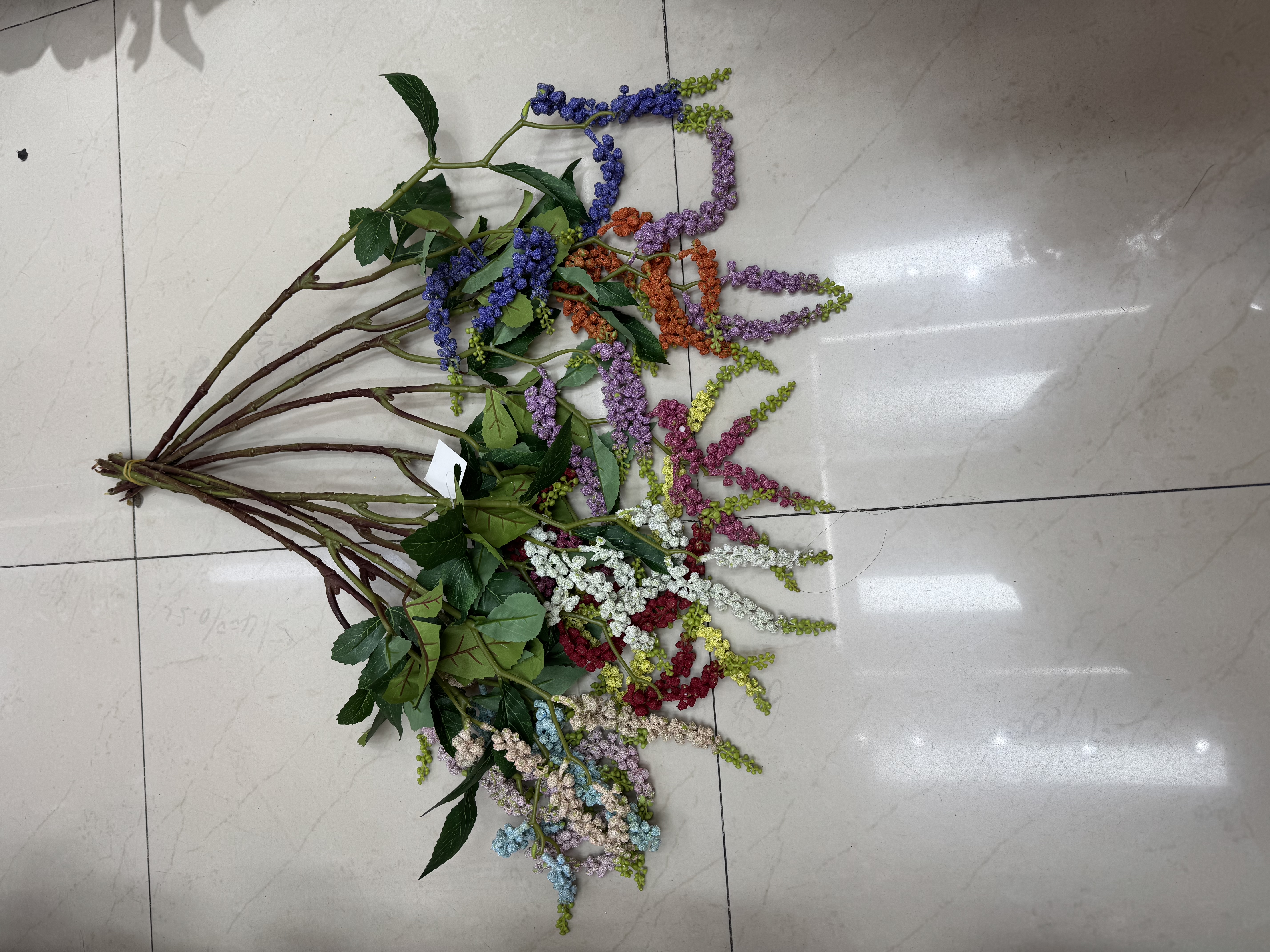 玉兰花藤居家装饰假花仿真花 祭祀用品高仿真度假花 环保耐久无异味仿真花垂钓仿真花详情图2