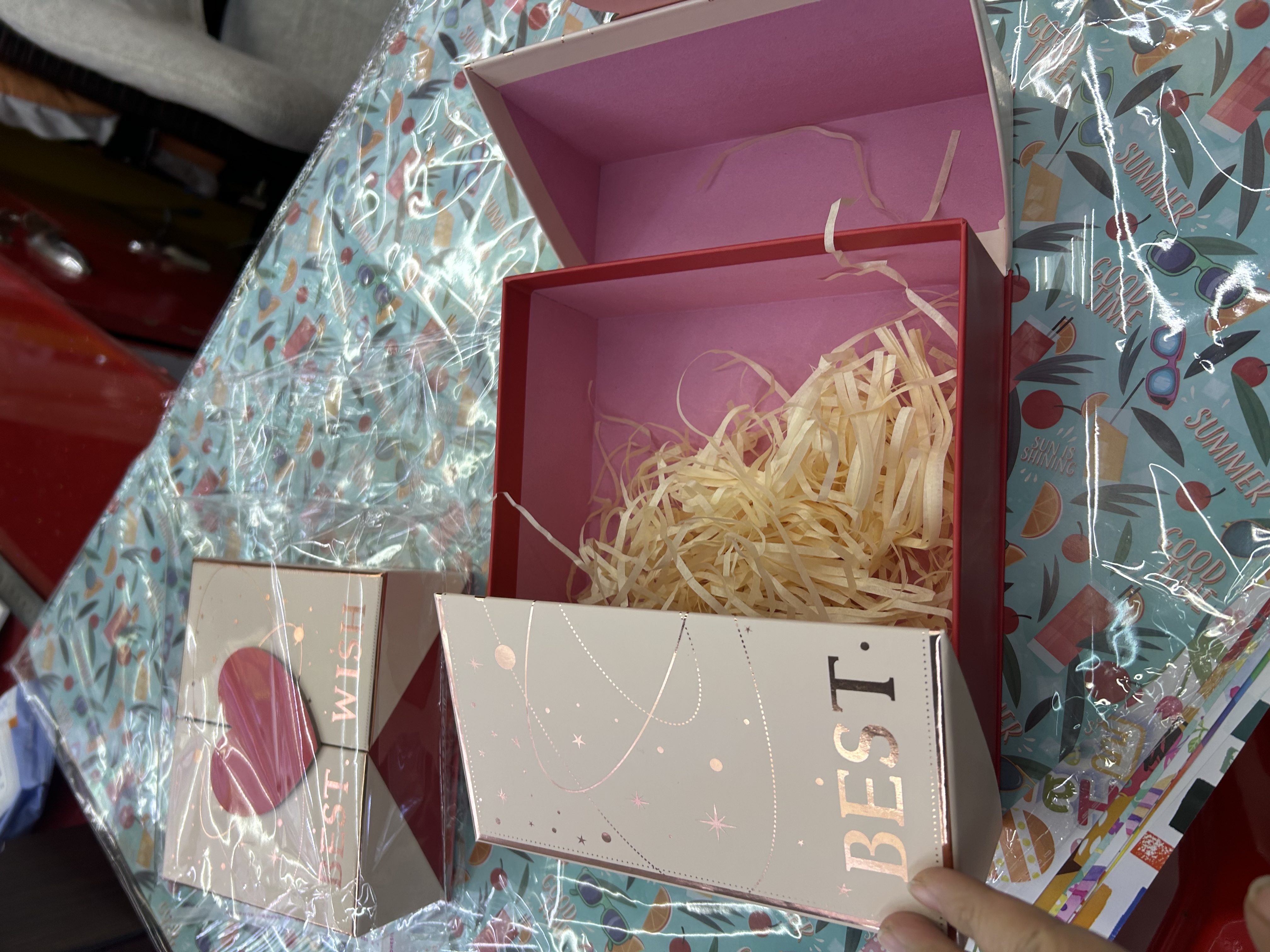 适用化妆品礼品盒 伴手礼包装盒 精美耐用礼盒 打造高端礼品形象细节图