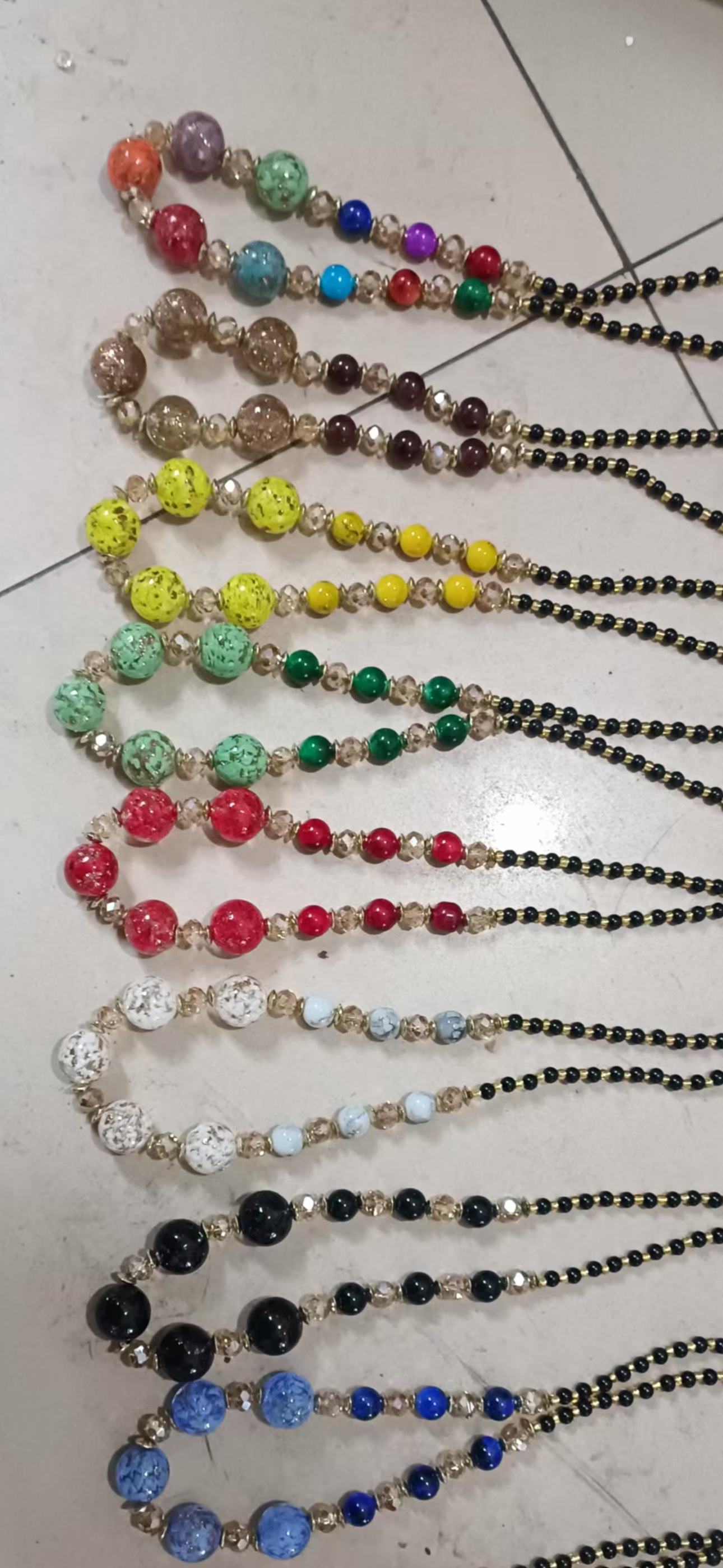 阿拉伯风情薄琉璃花料球搭配淡水珍珠颗粒毛衣链 二档调节扣设计 轻奢时尚保暖首饰