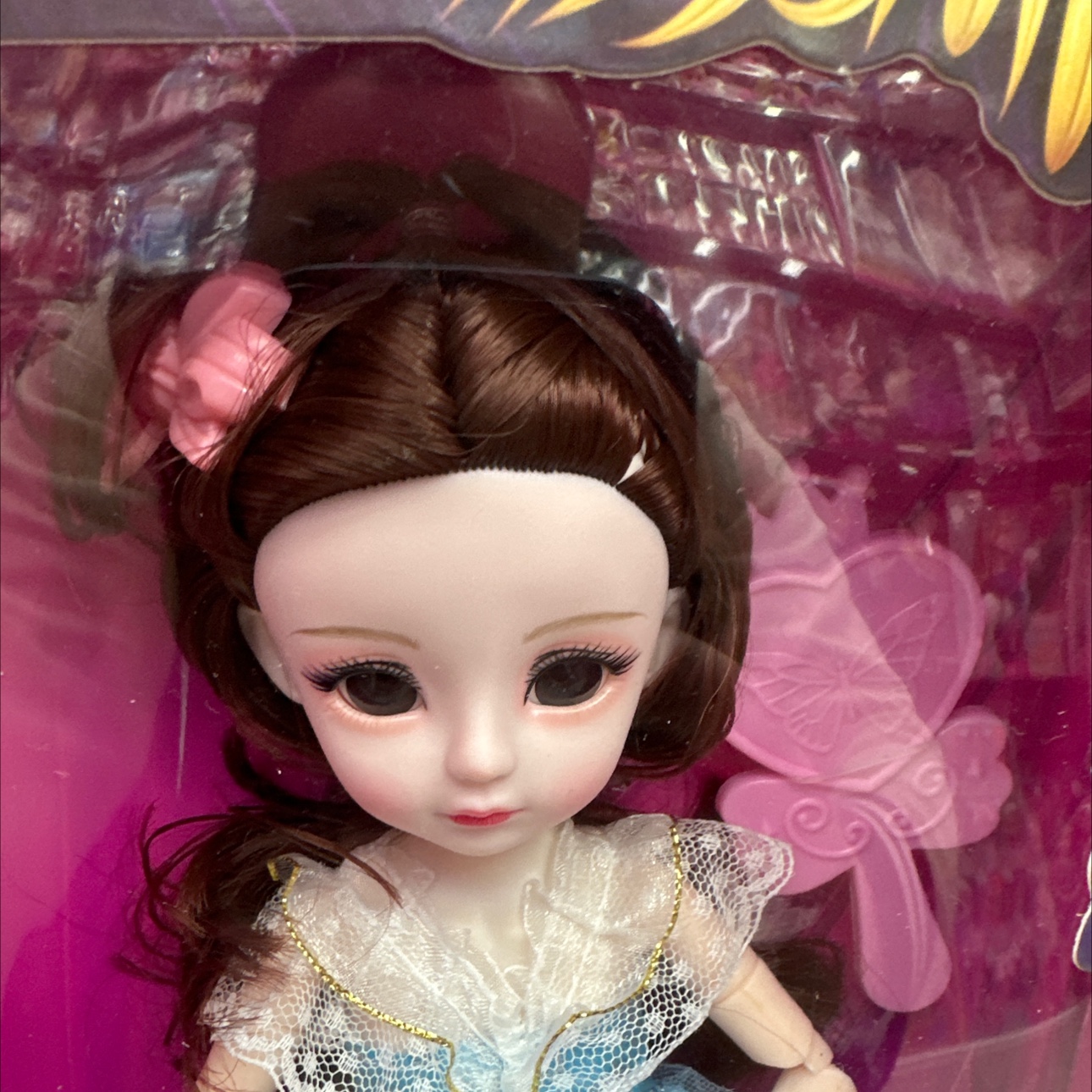 娃娃公仔实物图