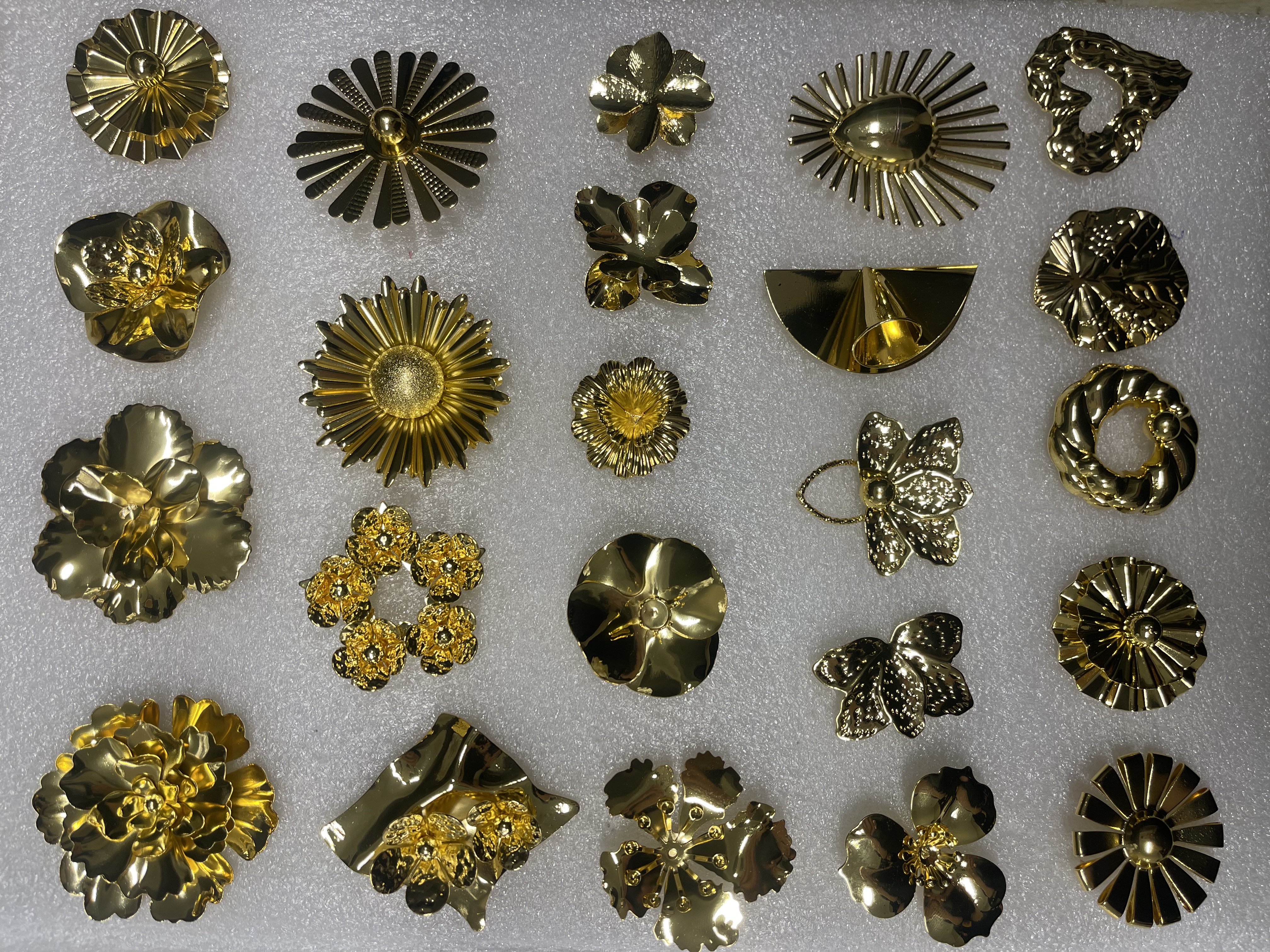 铜吊坠亚克力玩具龙虾扣挂绳 莫桑石饰品吊坠空托 时尚潮流饰品挂饰新款细节图