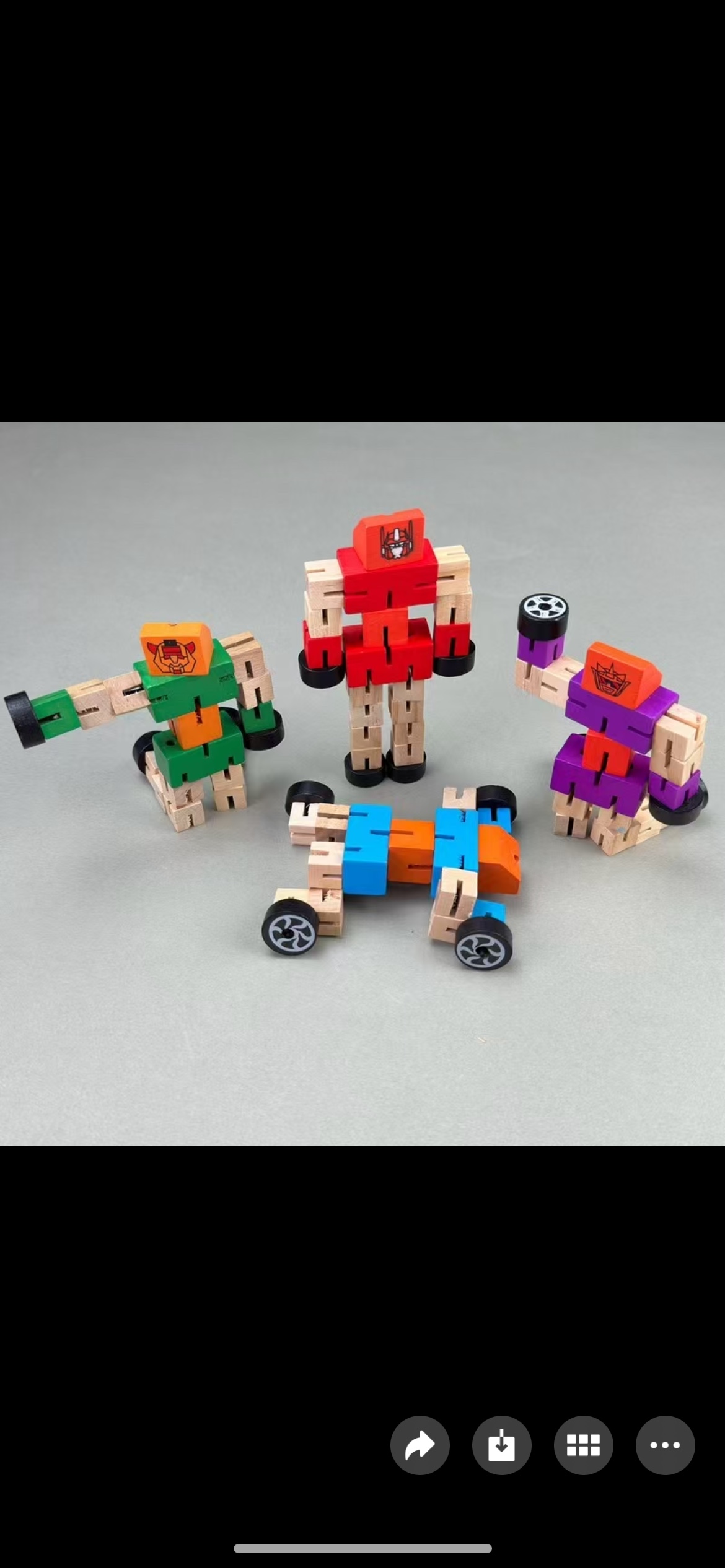 创意玩具机器人关节可移动