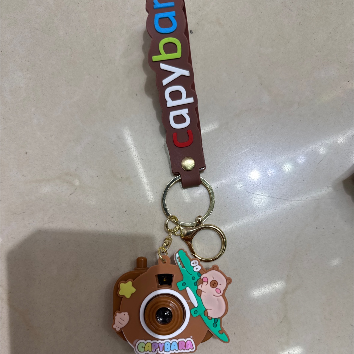 照相机钥匙扣细节图