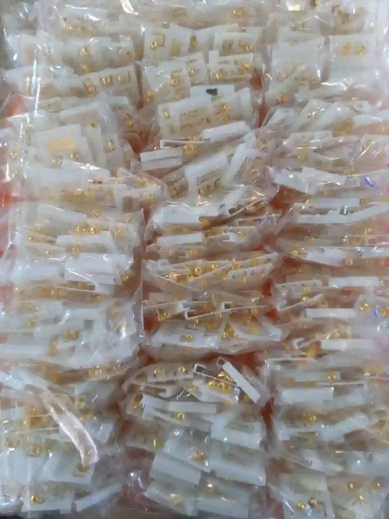 混合耳钉 高级感耳饰 穿耳器耳钉 高品质饰品 耳饰精品 时尚耳钉 简约风格