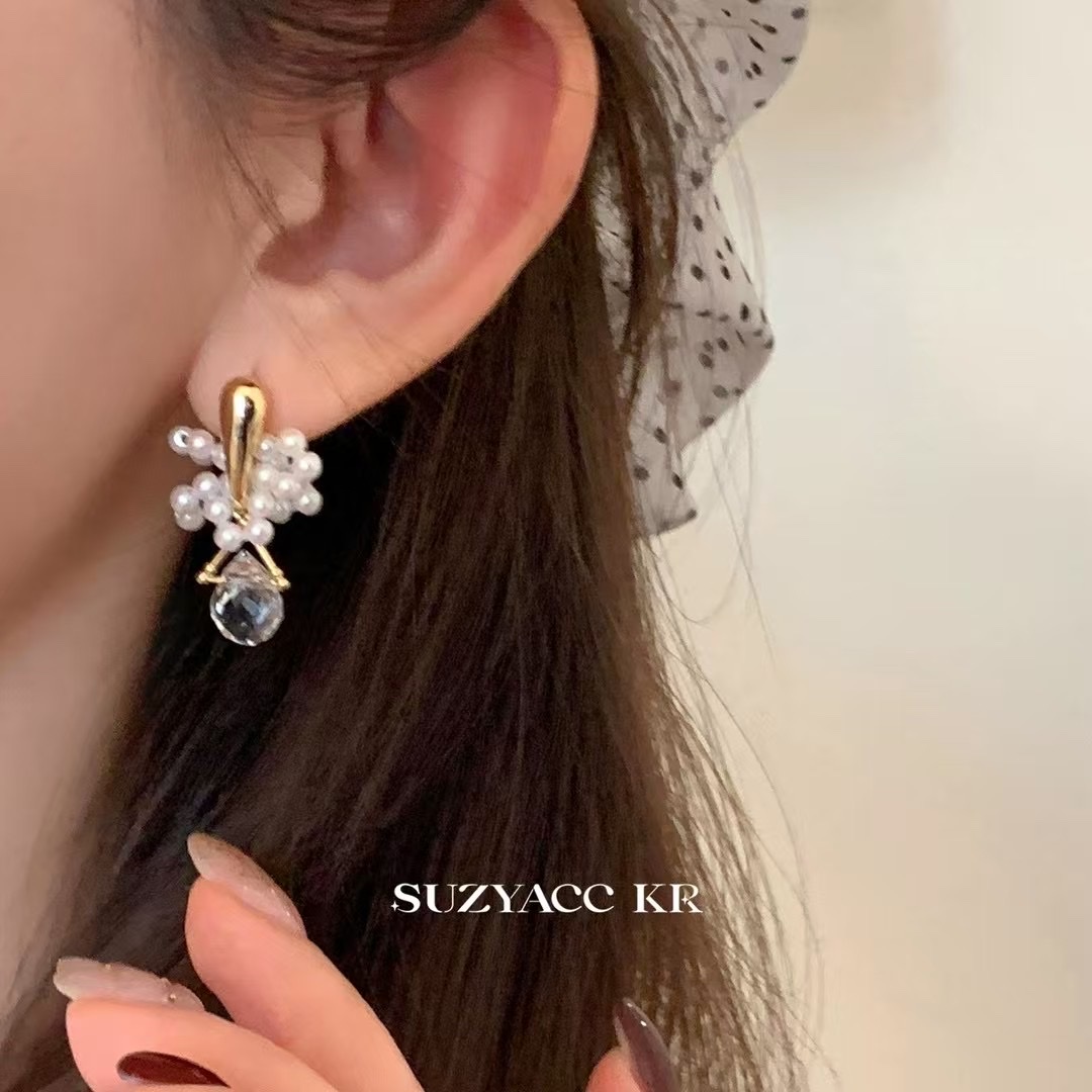 茉郦 温柔珍珠串珠水晶耳环2025新款爆款轻奢气质高级感耳钉#耳钉