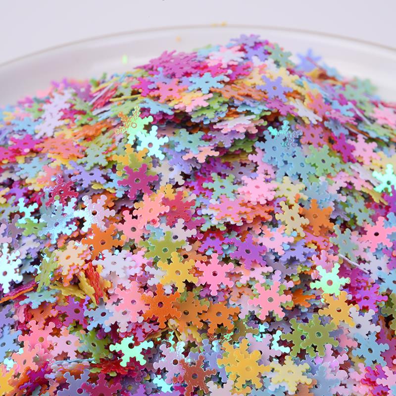 鞋饰品/水晶珠/服装小配件/花朵刺绣贴/布料产品图