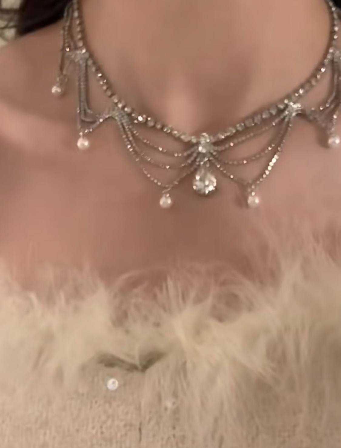 法式超闪水滴锆石项链轻奢晚宴精致小众高级感锁骨链细节图