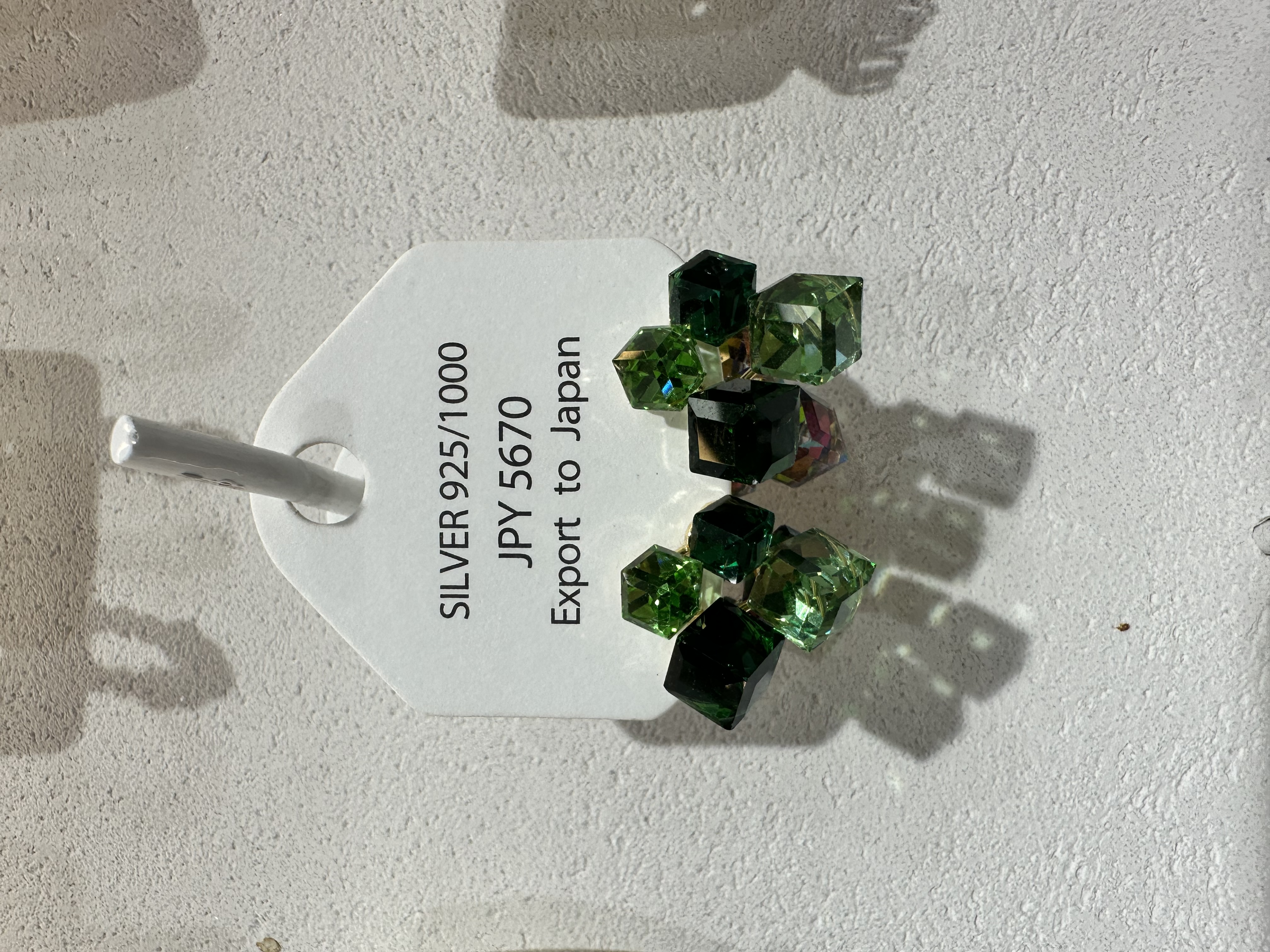 高级感饰品 耳饰耳钉 简约时尚耐磨耐腐蚀 饰品耳饰耳钉