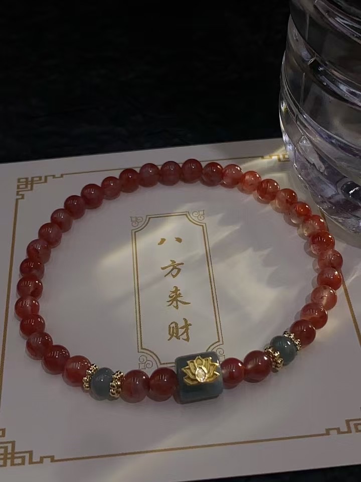        4厘天然冰飘花南红    天然蓝水翡翠镶嵌莲花工艺      手串 复古显白
半打起批详情图5