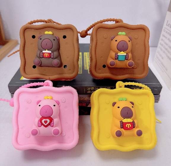 独特钥匙扣配件 时尚便携装饰品钥匙扣配件