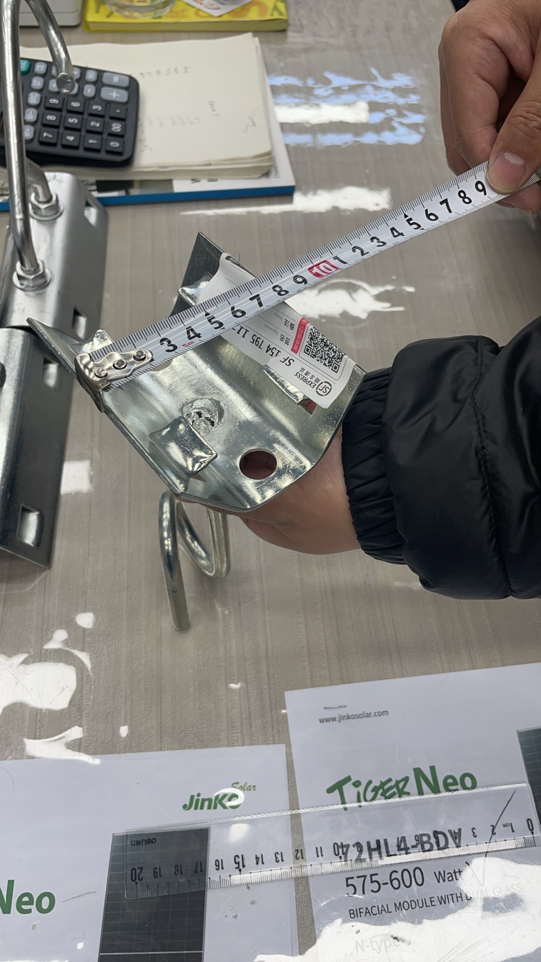 锚固金具实物图