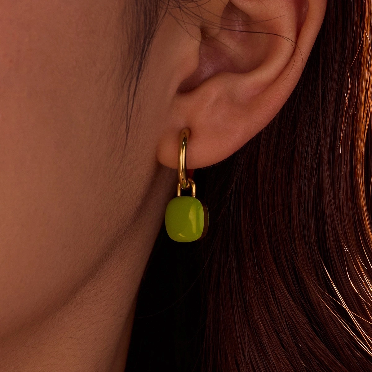 European and American cross-border square oil-dripping pendants, stainless steel earrings, new autumn and winter products, high-end titanium steel ear studs and earrings wholesale detail image 2