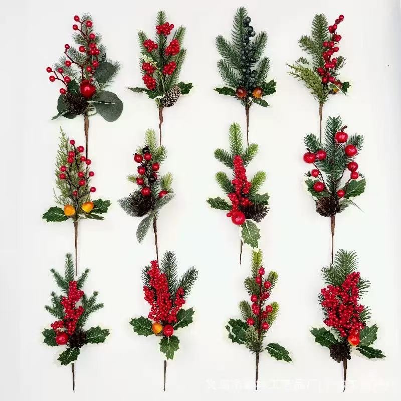 圣诞节插枝。各种款式。红色为主。可喷雪 喷冰等各种形式。欢迎挑选款式。也可以定制。