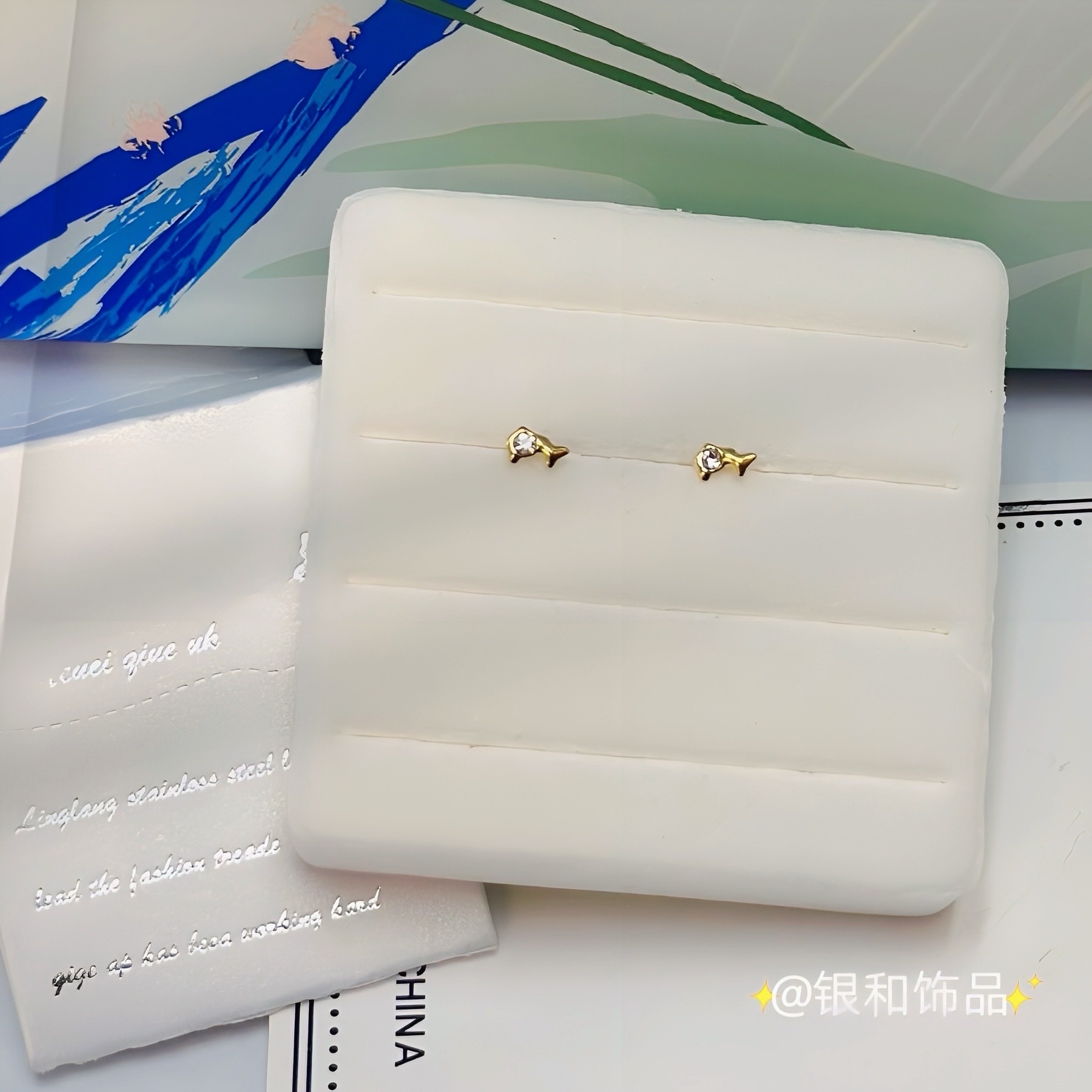 Sterling Silver Nose Stud Female European And American Style Fashion Personality Earrings Elegant Dazzling High Quality Nose Stud Dolphin Nose Specification drawing