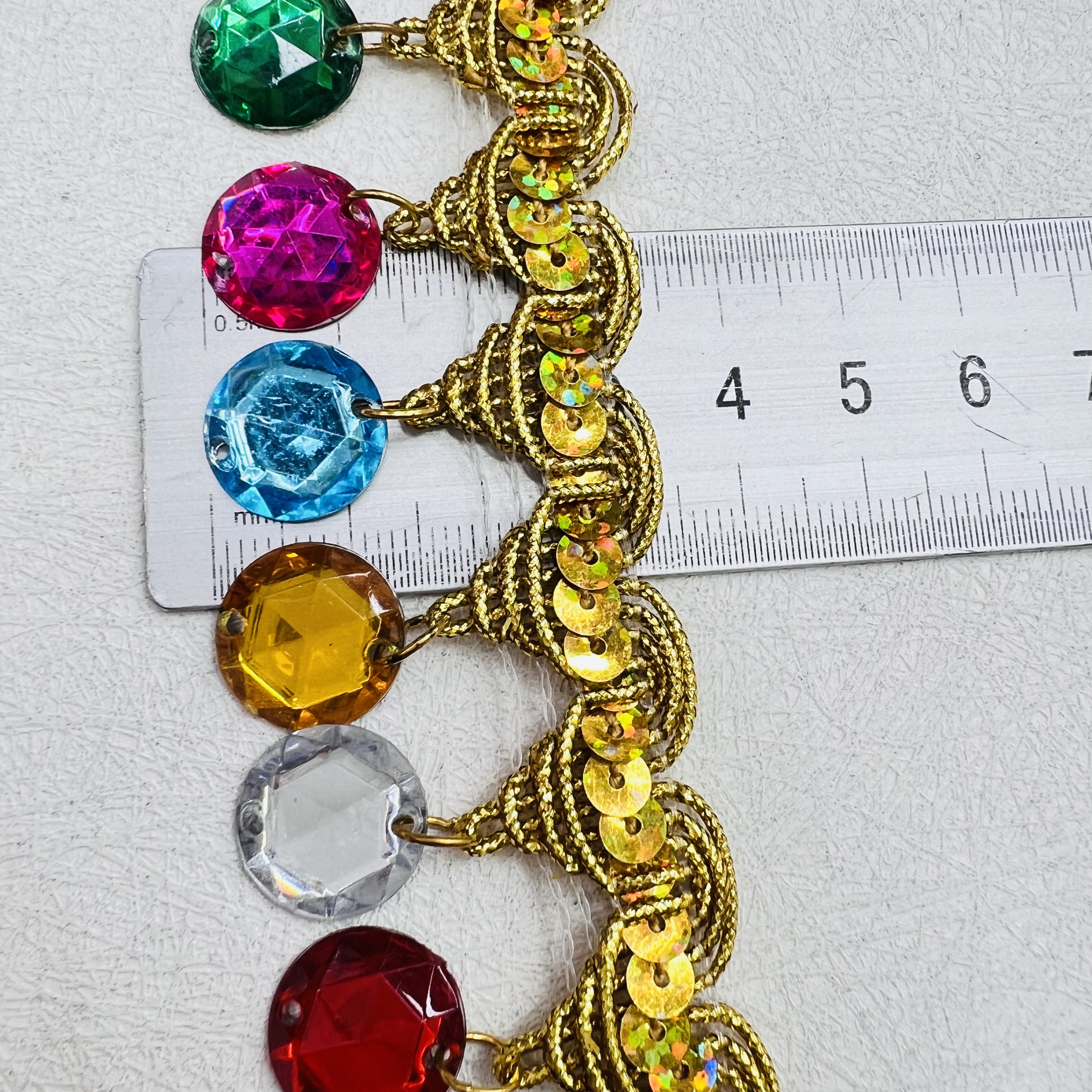 Piezas de cuentas pequeñas joyas grúas redondas taladro con flecos encaje adornos accesorios paño de alta calidad material de bricolaje hecho a mano delicado diseño de encaje hermoso y duradero Specification image